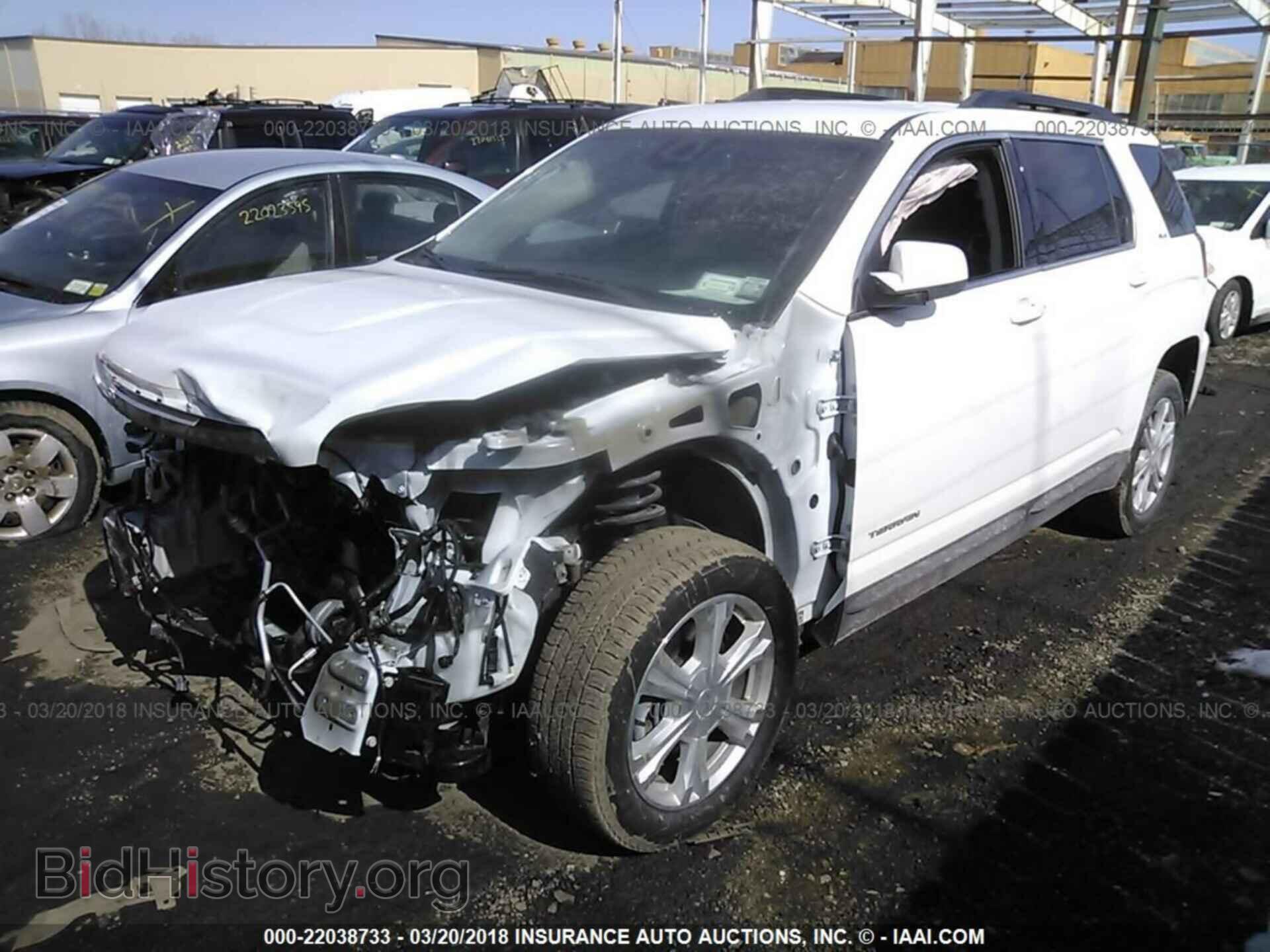 2017 Gmc Terrain - VIN: 2GKFLTEK5H6343021 - Photo 2