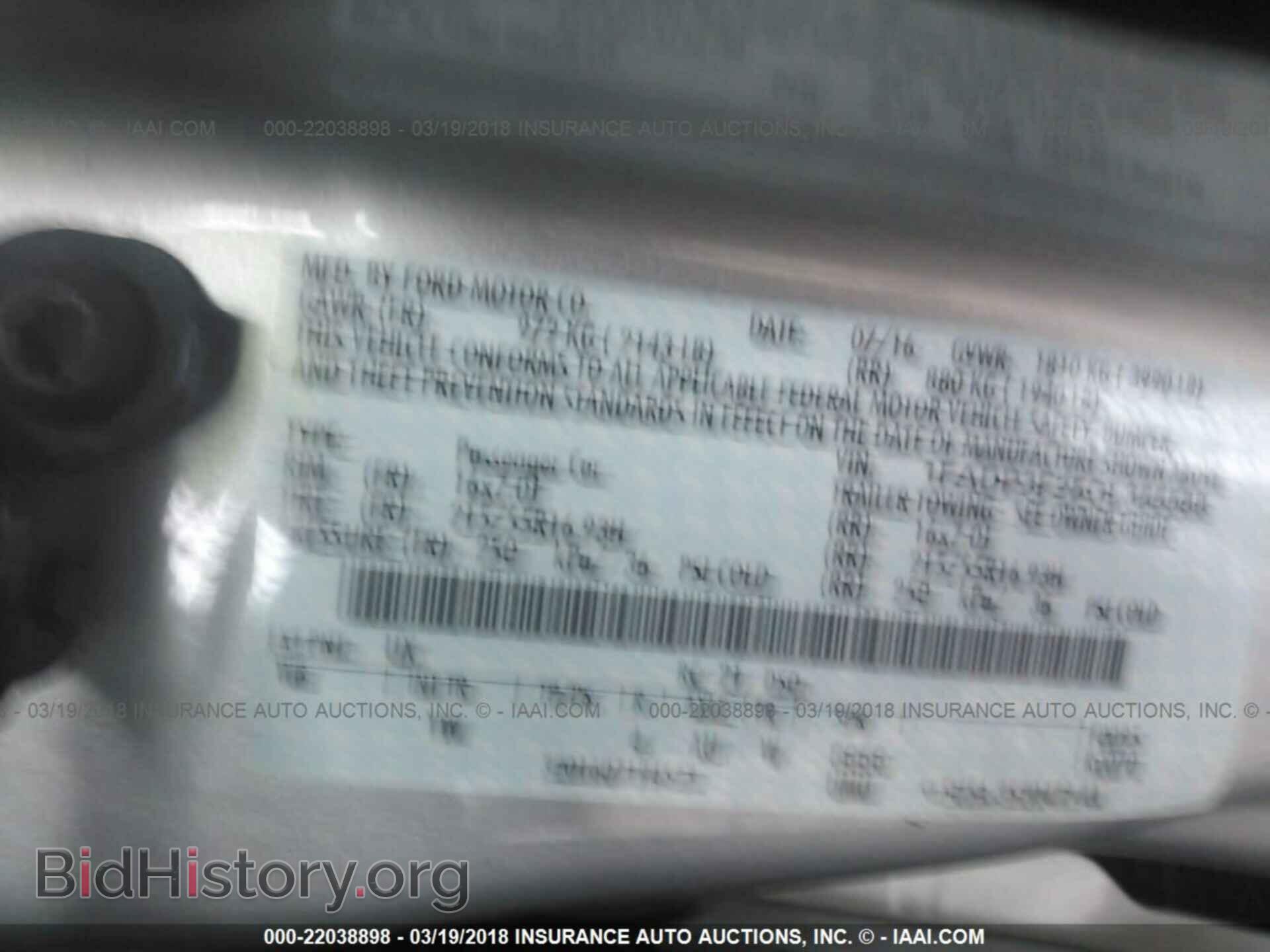 2016 Ford Focus - VIN: 1FADP3F25GL355588 - Photo 9