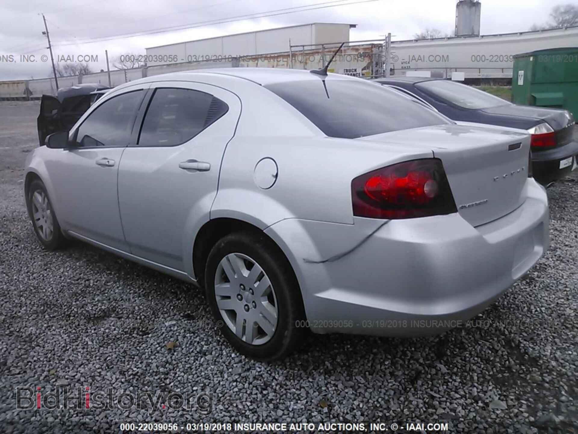 2011 Dodge Avenger - VIN: 1B3BD4FB1BN579391 - Photo 3
