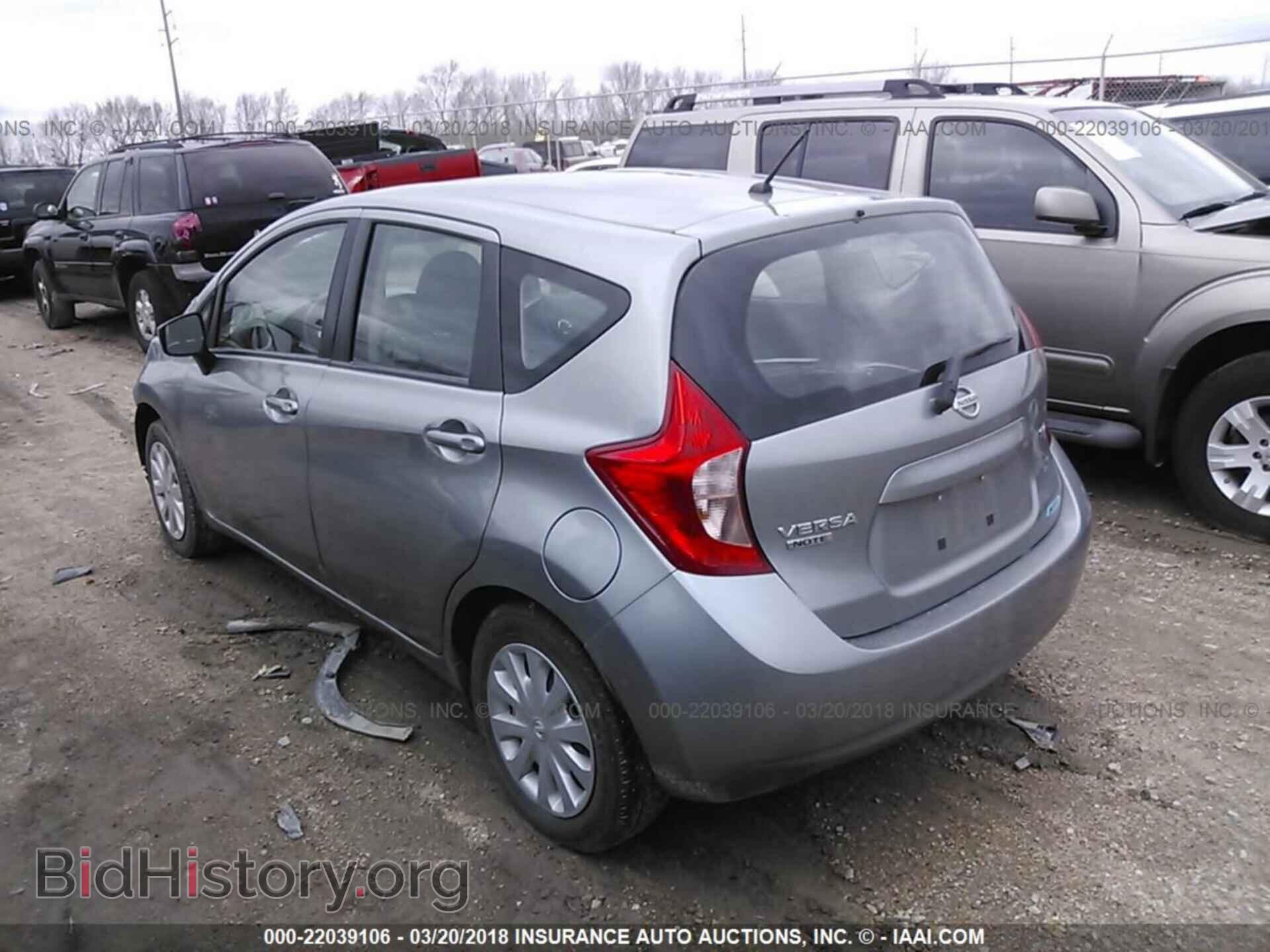 2015 Nissan Versa note - VIN: 3N1CE2CPXFL374696 - Фото 3