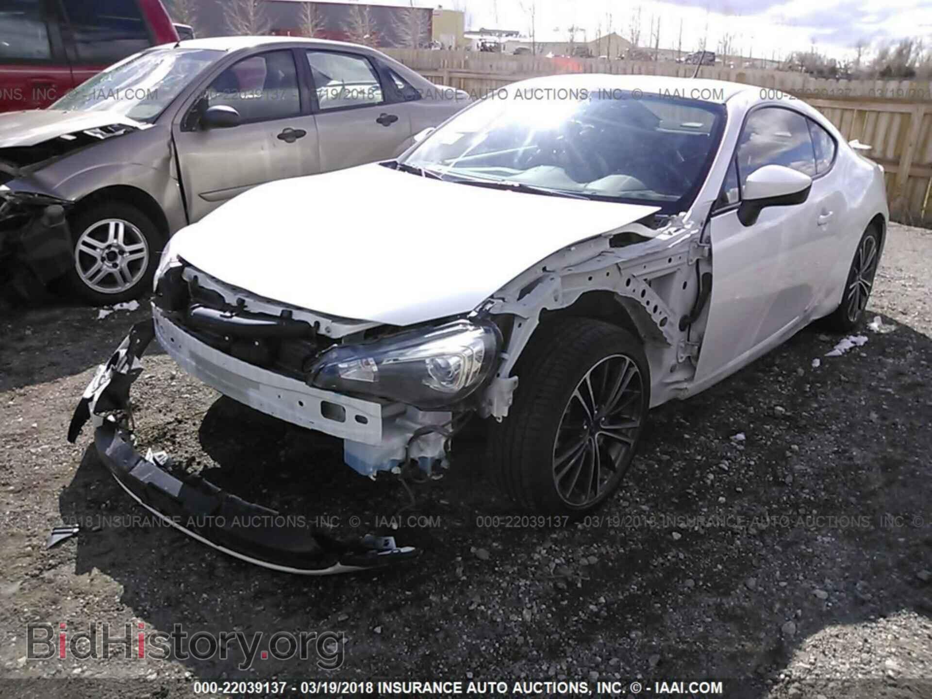 2013 Subaru Brz - VIN: JF1ZCAC17D1611979 - Фото 2