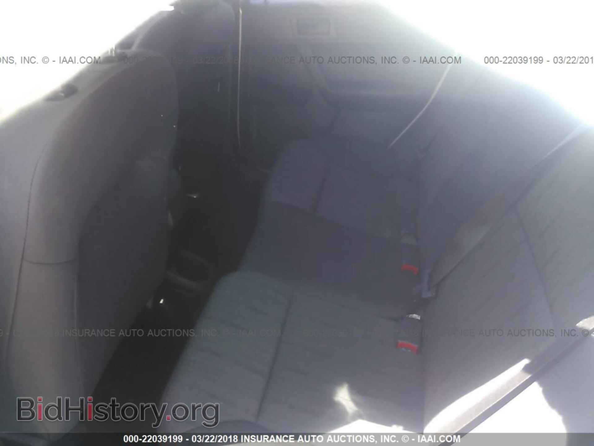 2011 Ford Focus - VIN: 1FAHP3FN7BW134772 - Фото 8