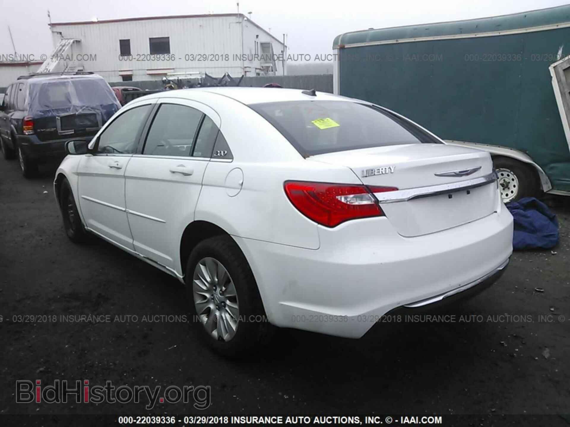 2012 Chrysler 200 - VIN: 1C3CCBAB5CN273219 - Photo 3