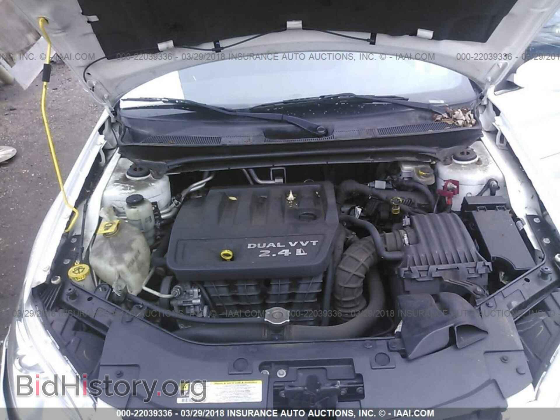 2012 Chrysler 200 - VIN: 1C3CCBAB5CN273219 - Photo 10