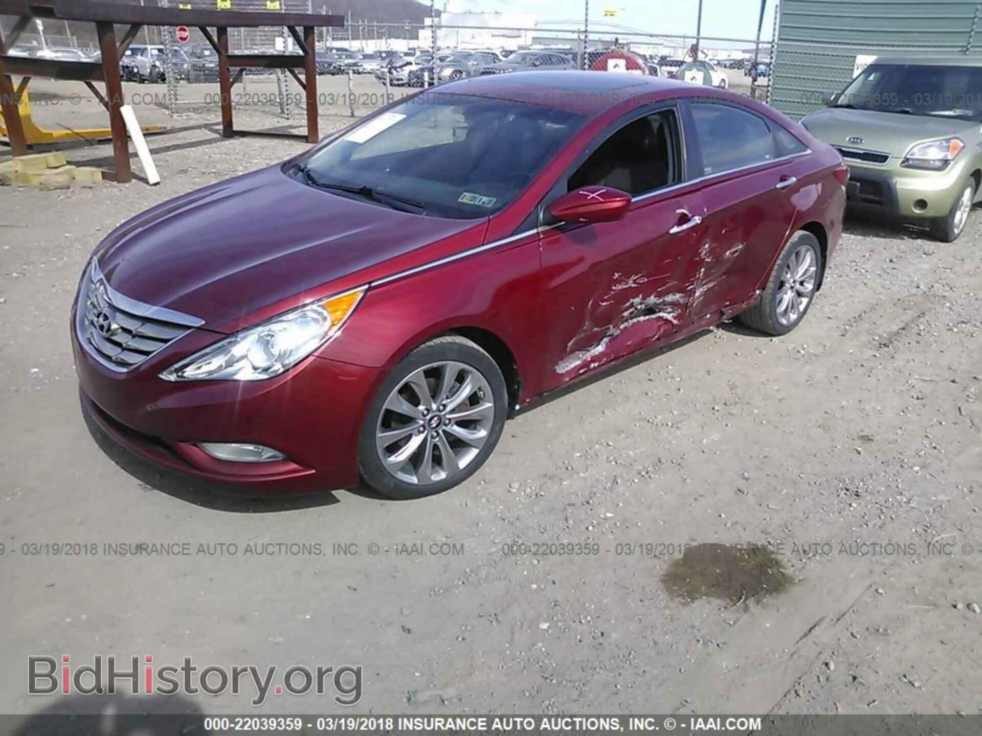 2012 Hyundai Sonata - VIN: 5NPEC4AC2CH435896 - Фото 2