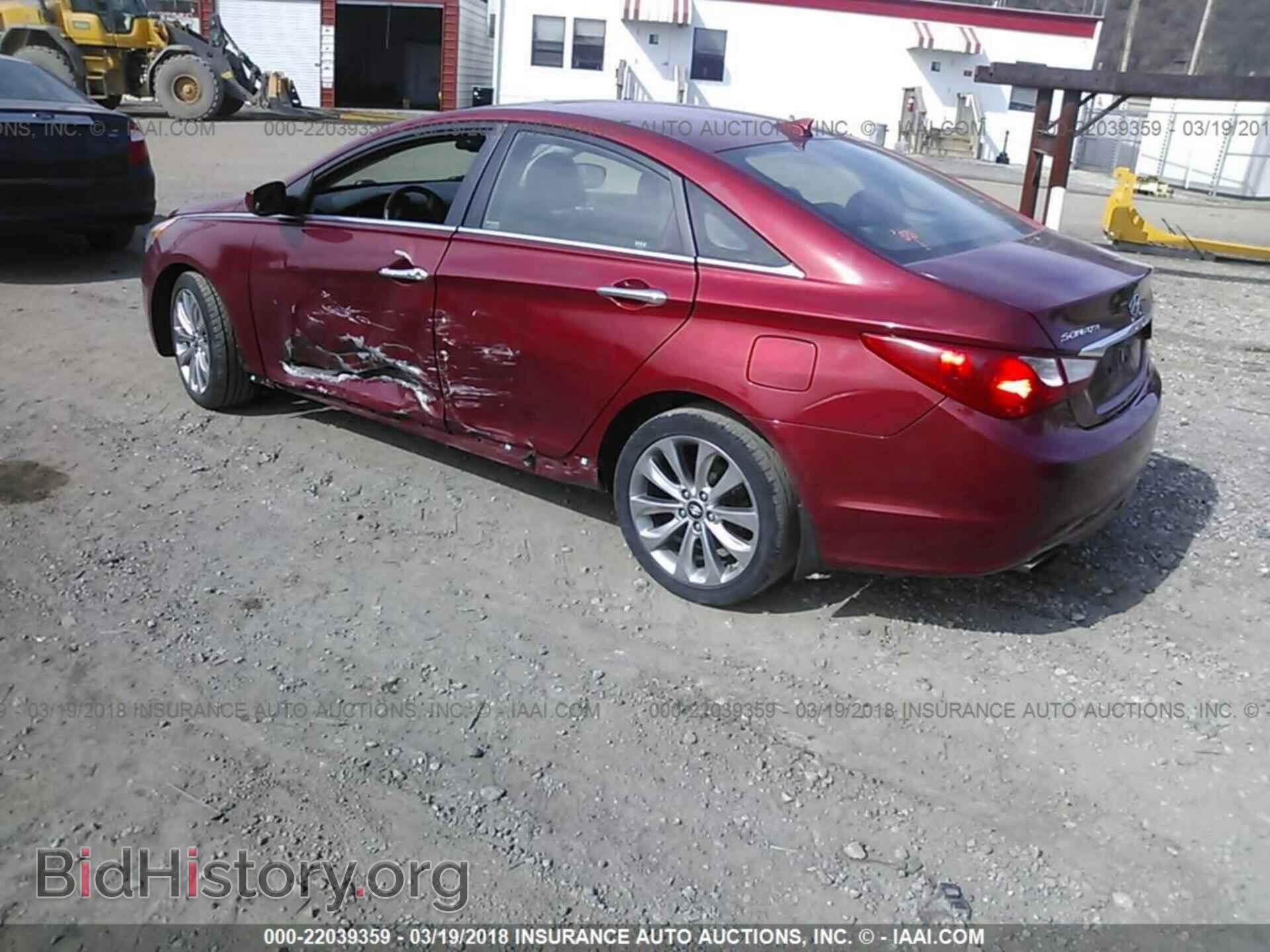 2012 Hyundai Sonata - VIN: 5NPEC4AC2CH435896 - Фото 3