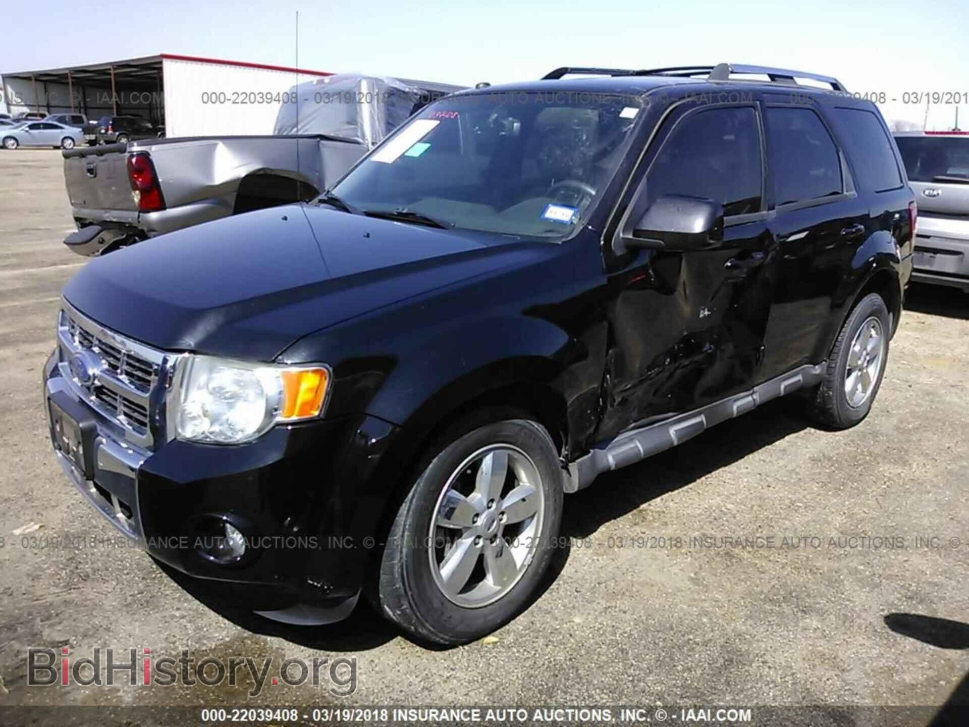 2011 Ford Escape - VIN: 1FMCU0EG0BKB90604 - Фото 2