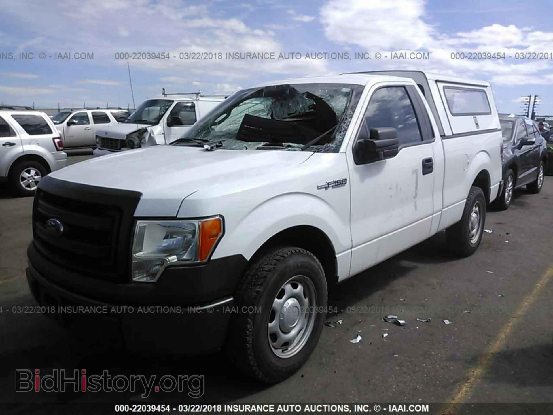 2014 Ford F150 - VIN: 1FTMF1CM0EKF10106 - Фото 2