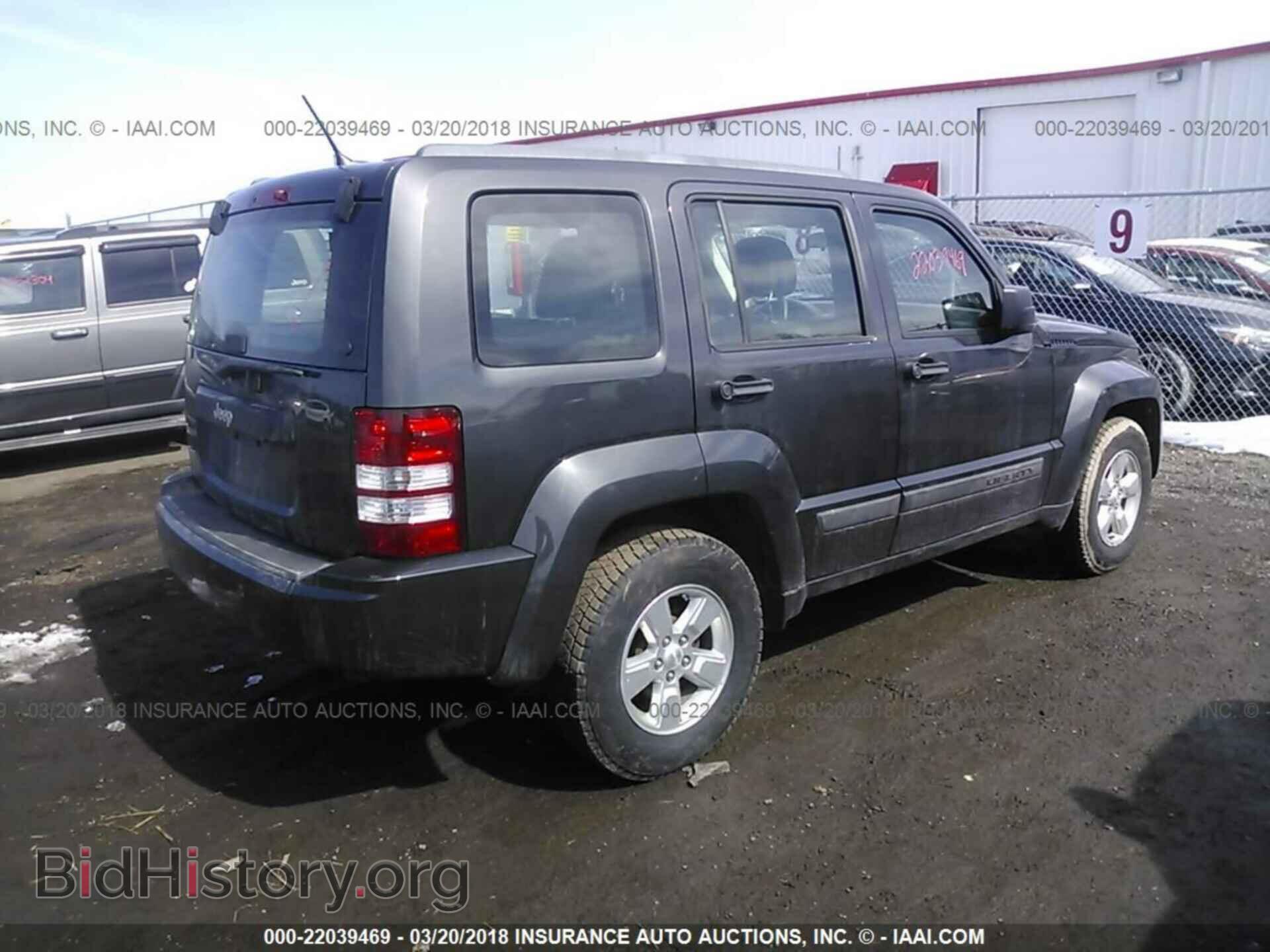 2011 Jeep Liberty - VIN: 1J4PN2GK9BW586503 - Фото 4