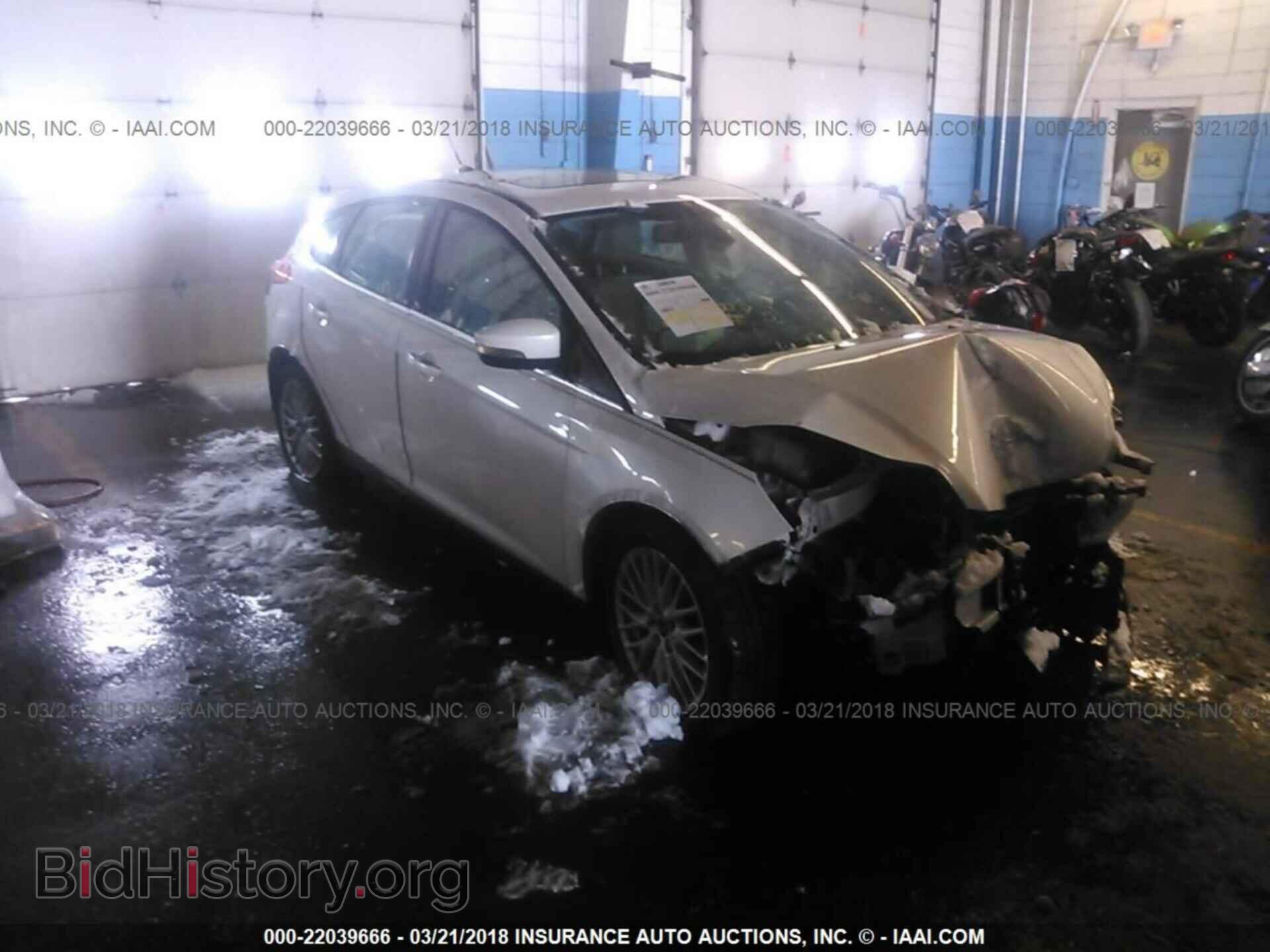 Photo 1FAHP3M29CL292557 - Ford Focus 2012