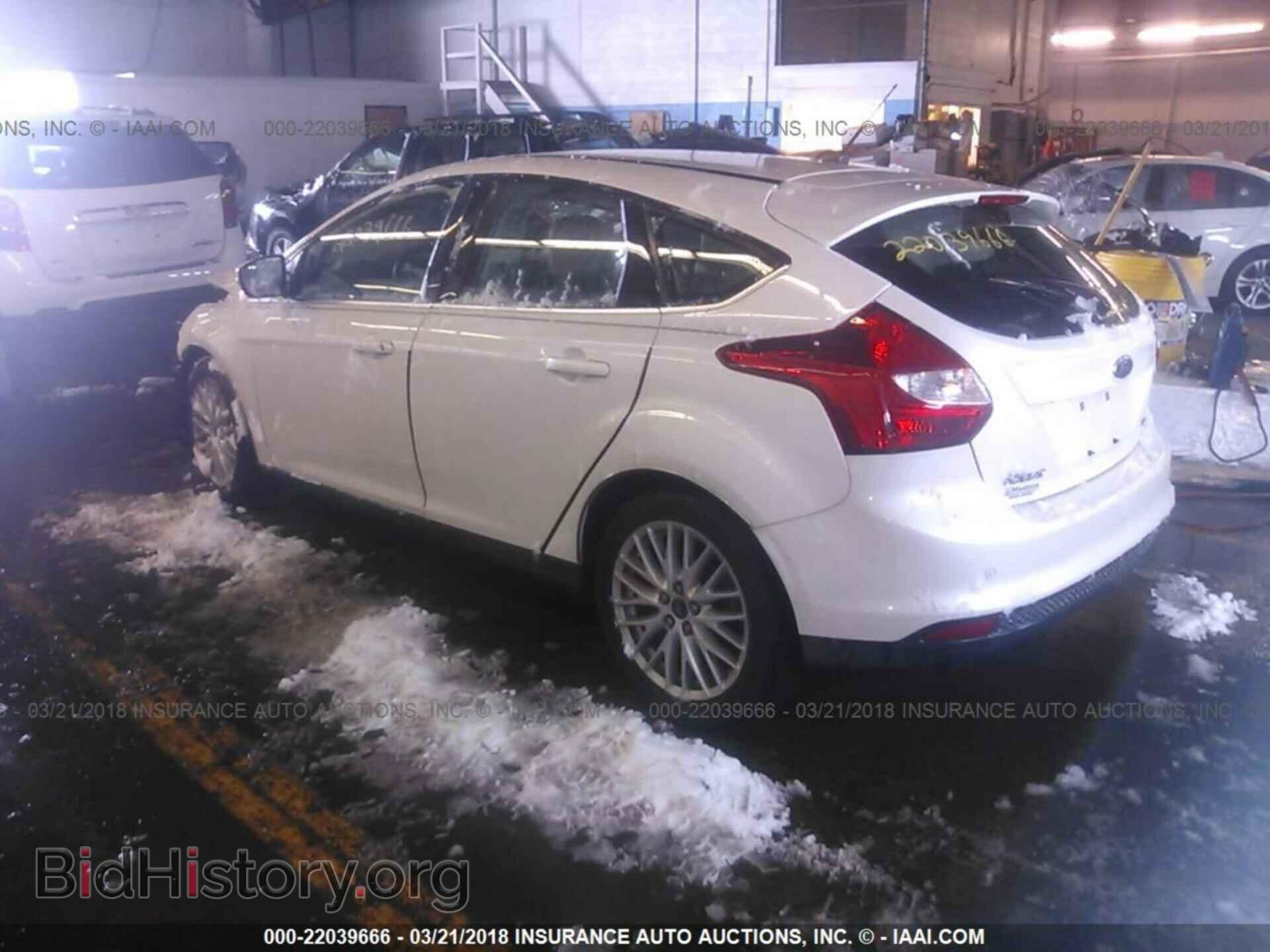 2012 Ford Focus - VIN: 1FAHP3M29CL292557 - Фото 3