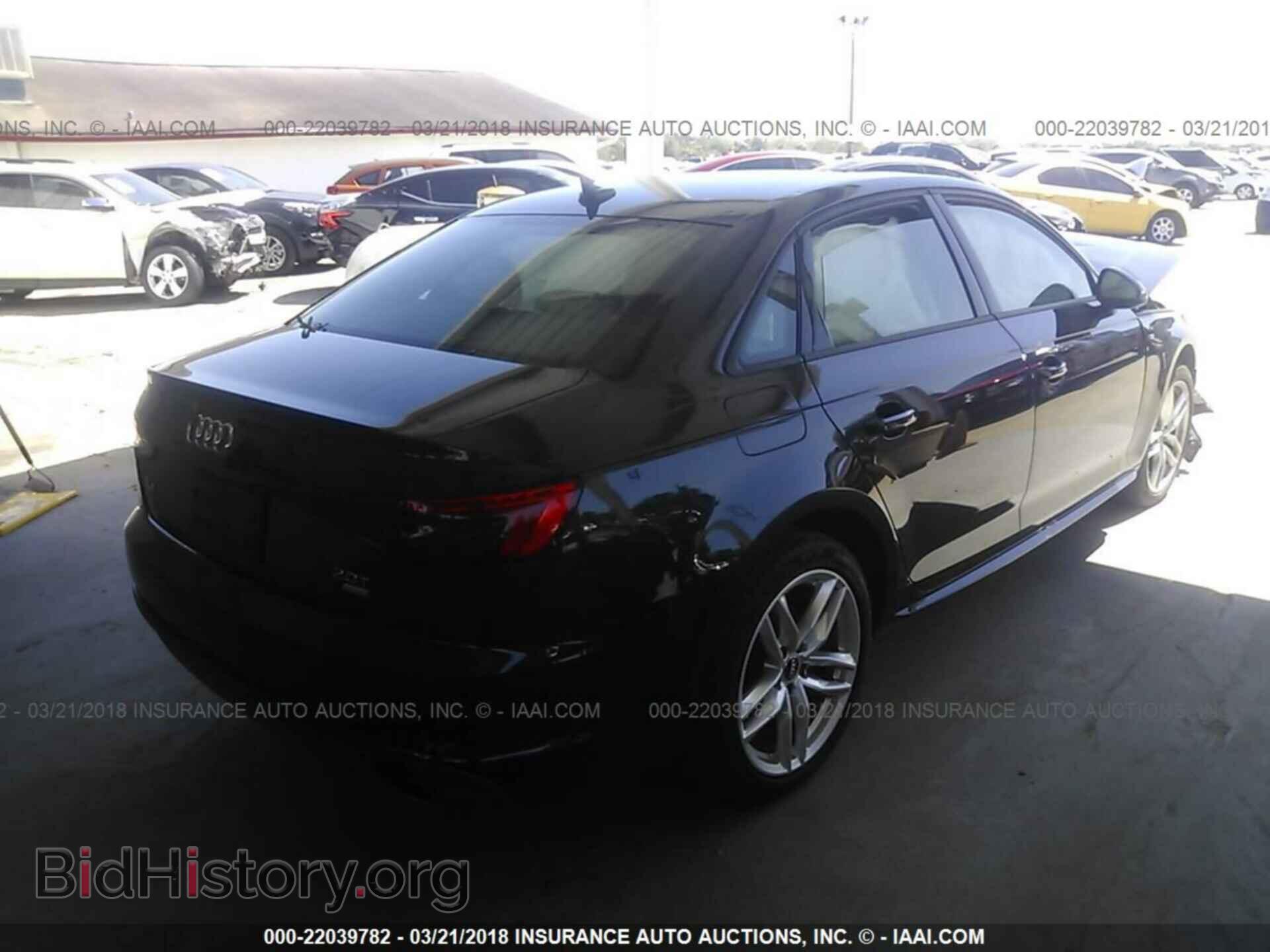 2017 Audi A4 - VIN: WAUKMAF42HN051363 - Фото 4
