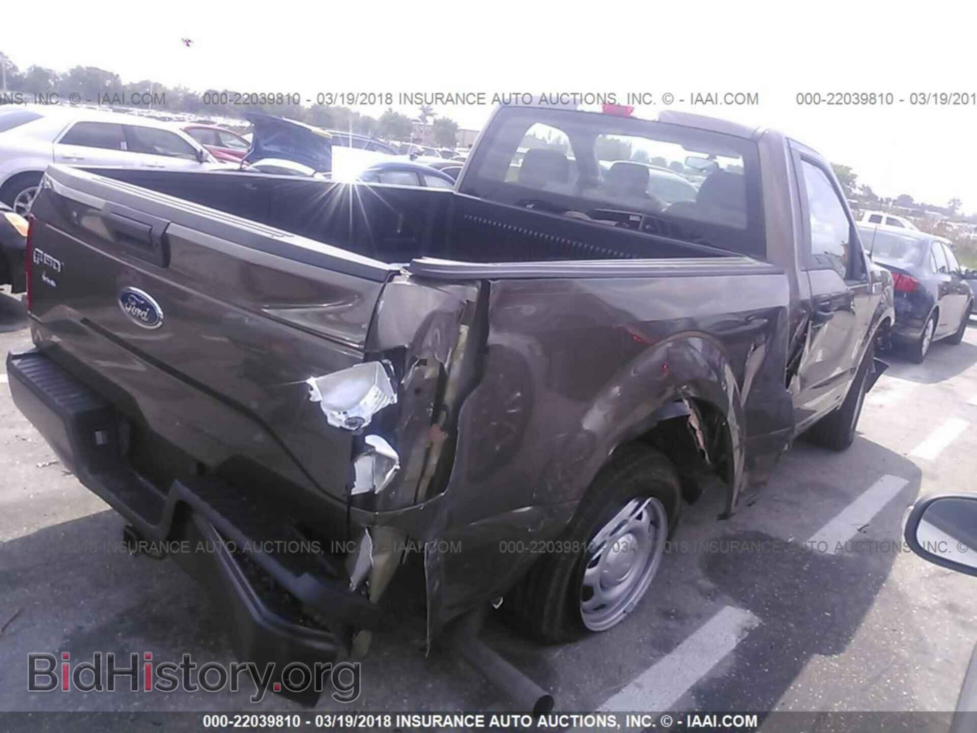 2017 Ford F150 - VIN: 1FTMF1C86HKE06808 - Фото 4