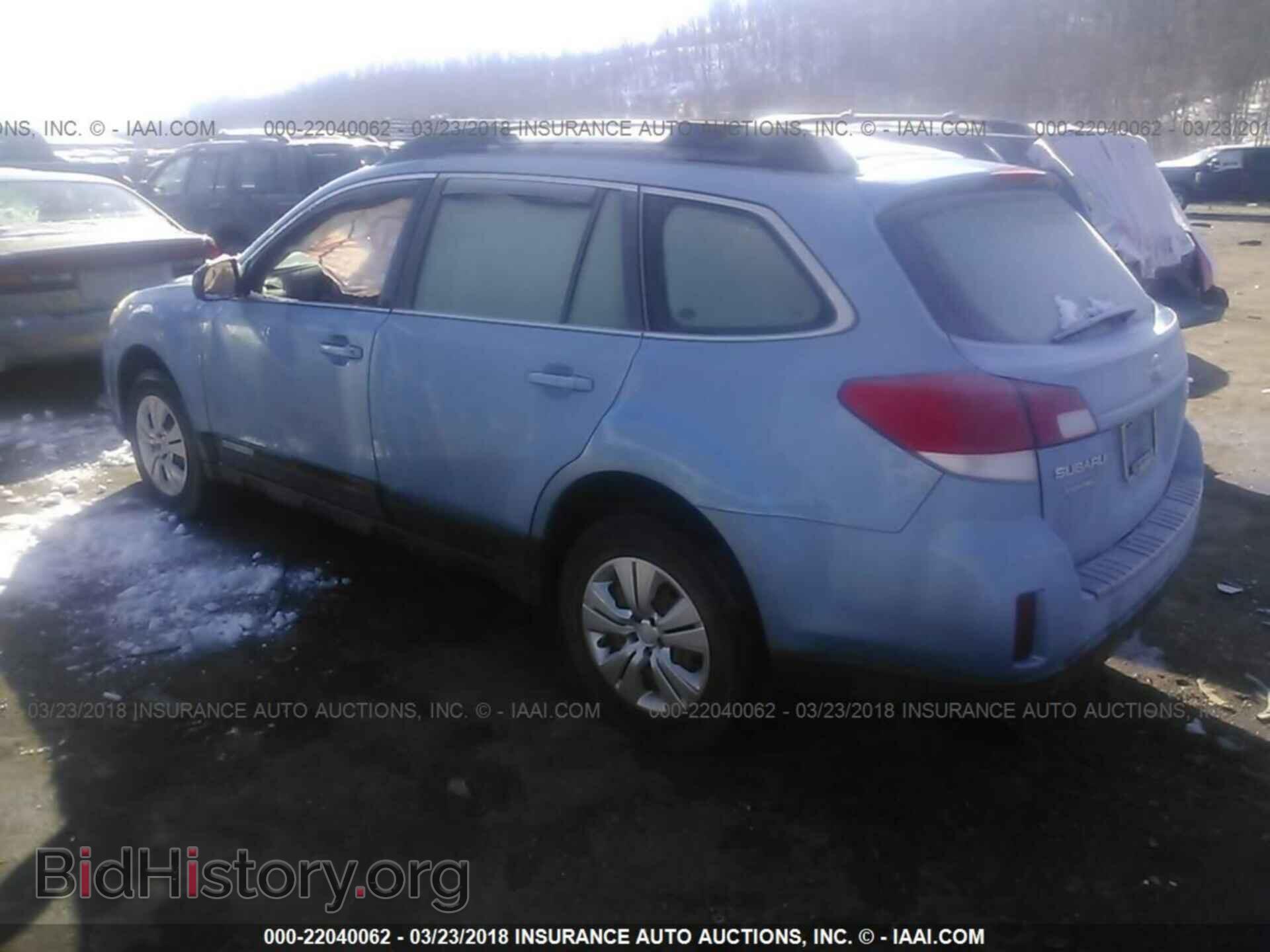 2011 Subaru Outback - VIN: 4S4BRBAC6B3416098 - Фото 3
