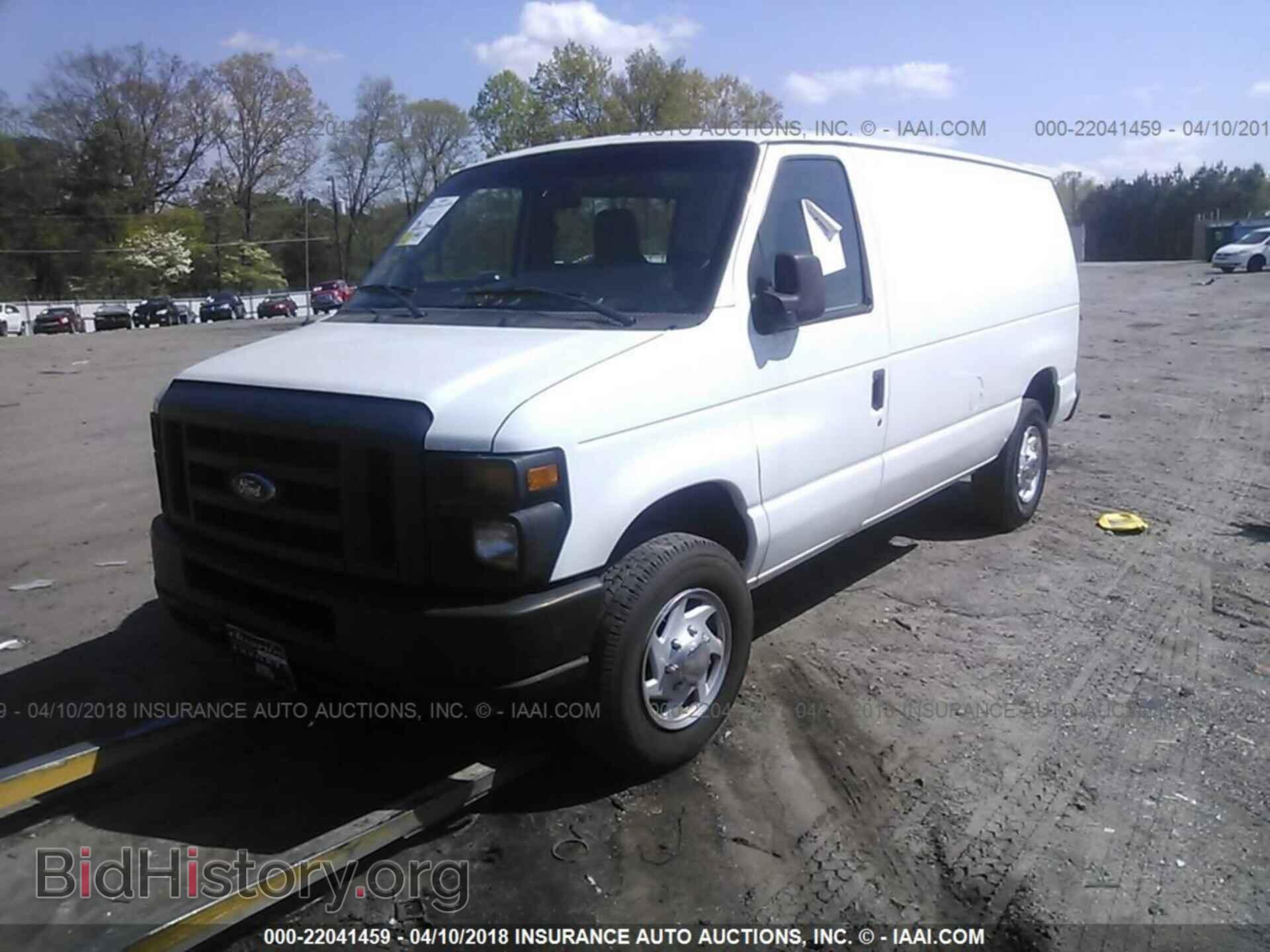 2011 Ford Econoline - VIN: 1FTNE2EL9BDA39610 - Фото 2