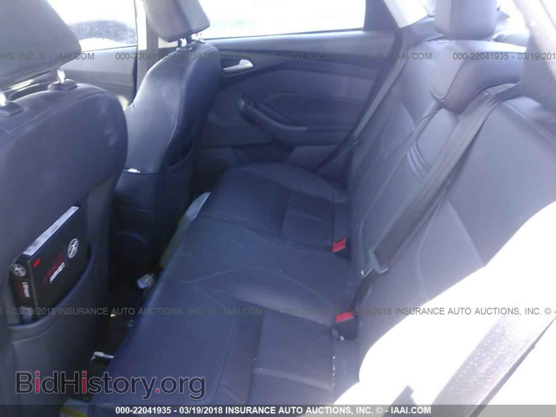 2015 Ford Focus - VIN: 1FADP3F26FL286456 - Photo 8