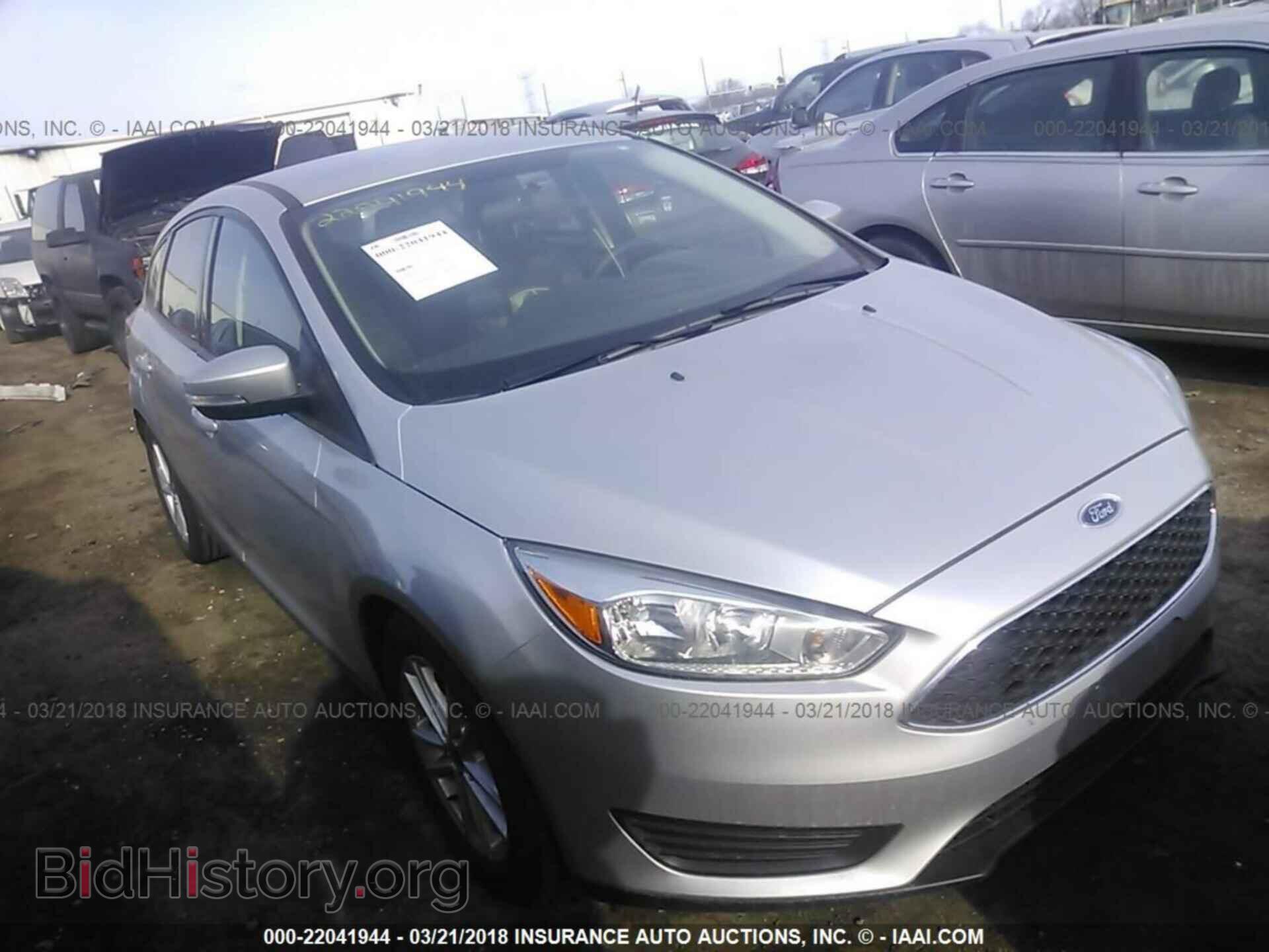 Фотография 1FADP3K22GL368515 - Ford Focus 2016