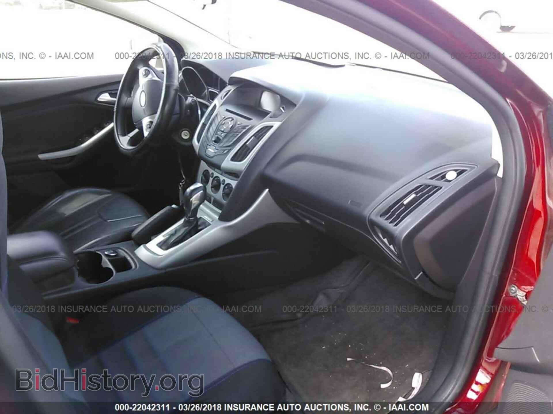 2014 Ford Focus - VIN: 1FADP3K2XEL333279 - Photo 5