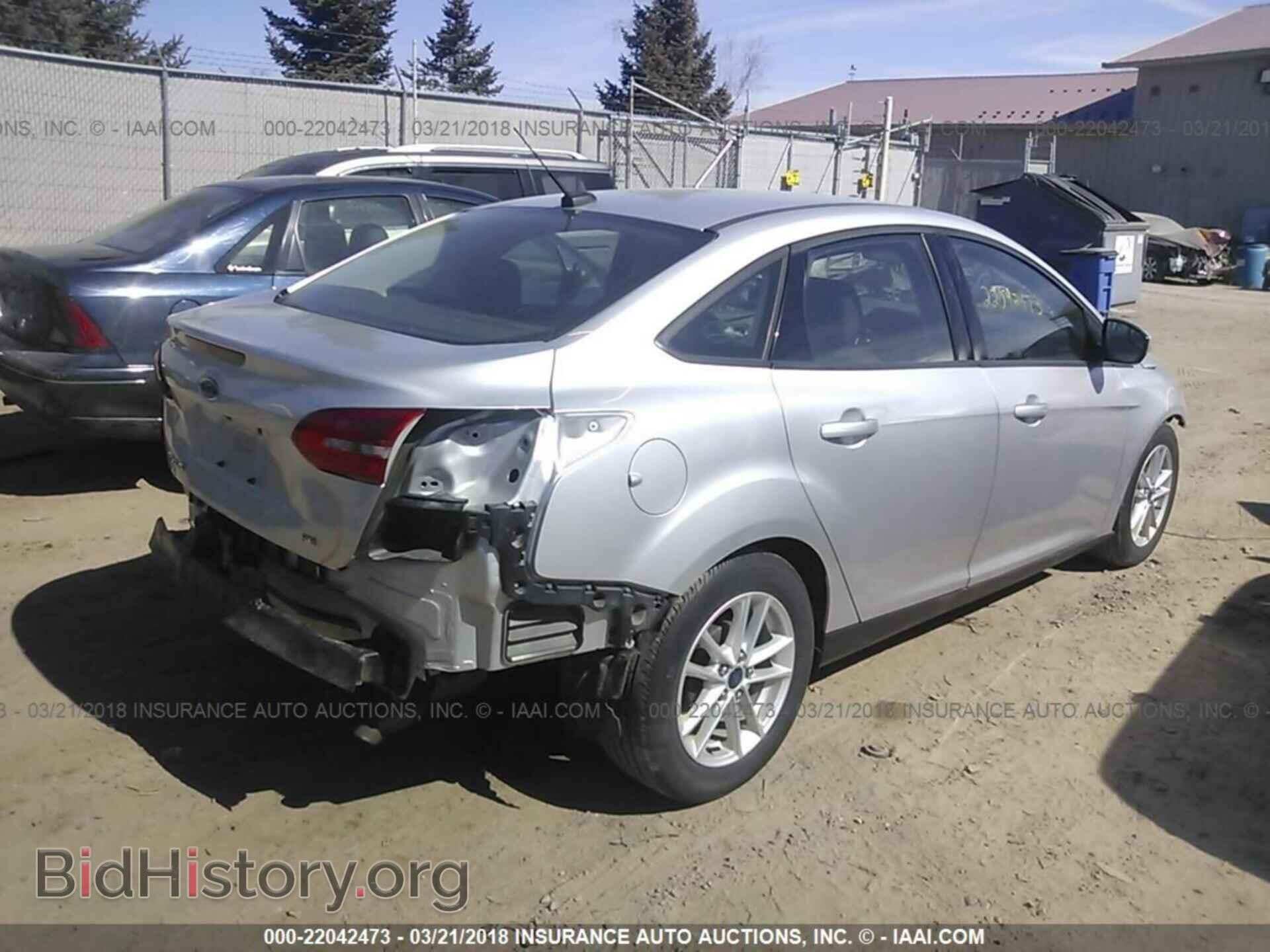 2015 Ford Focus - VIN: 1FADP3F22FL206277 - Фото 4