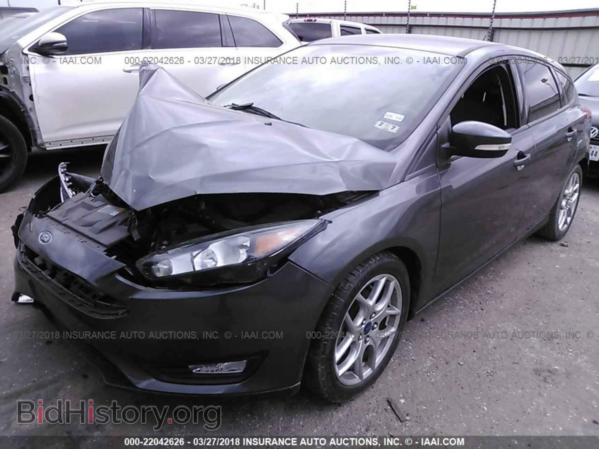 2015 Ford Focus - VIN: 1FADP3K23FL219772 - Photo 2