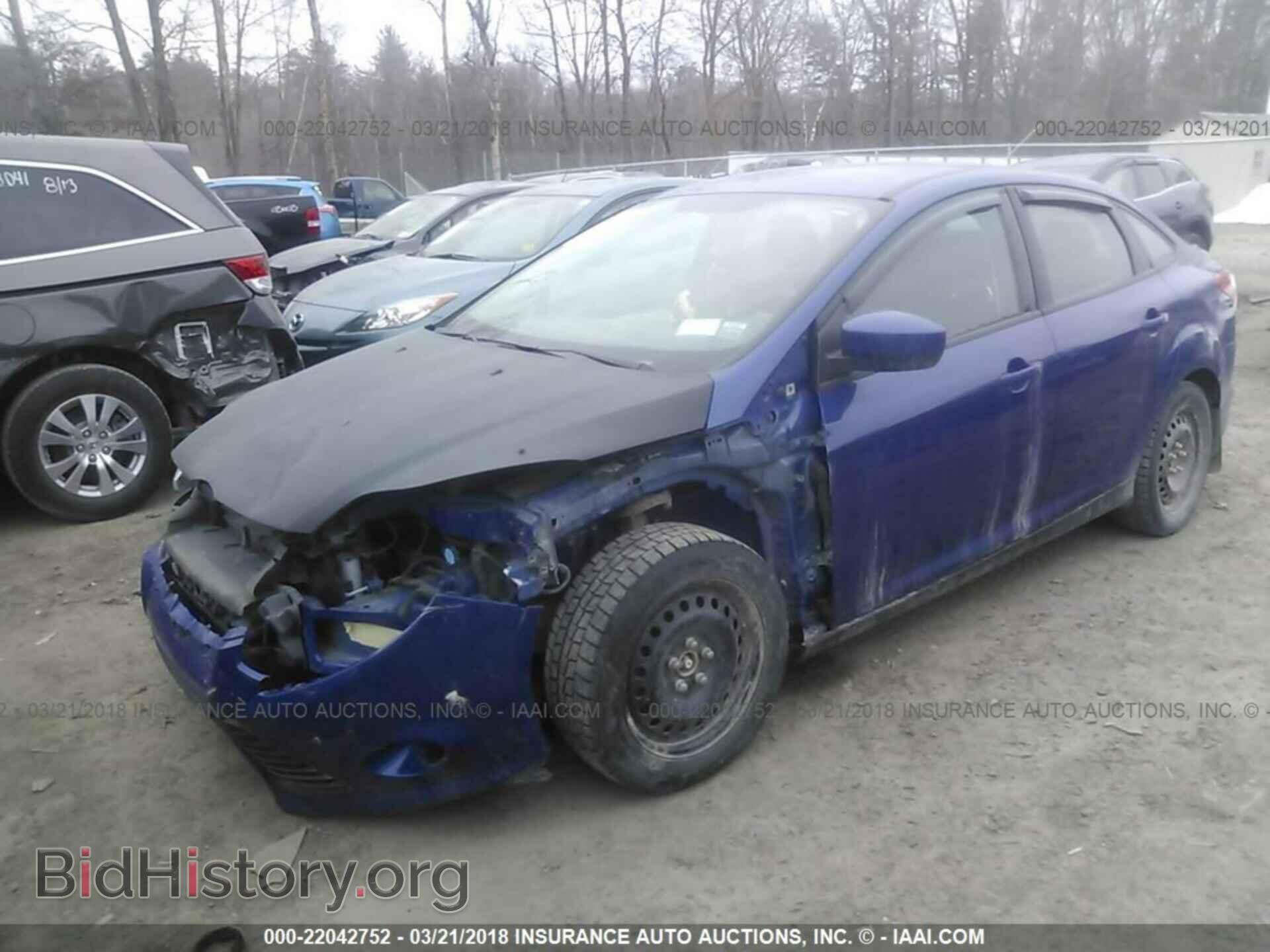 2012 Ford Focus - VIN: 1FAHP3F2XCL351726 - Фото 2