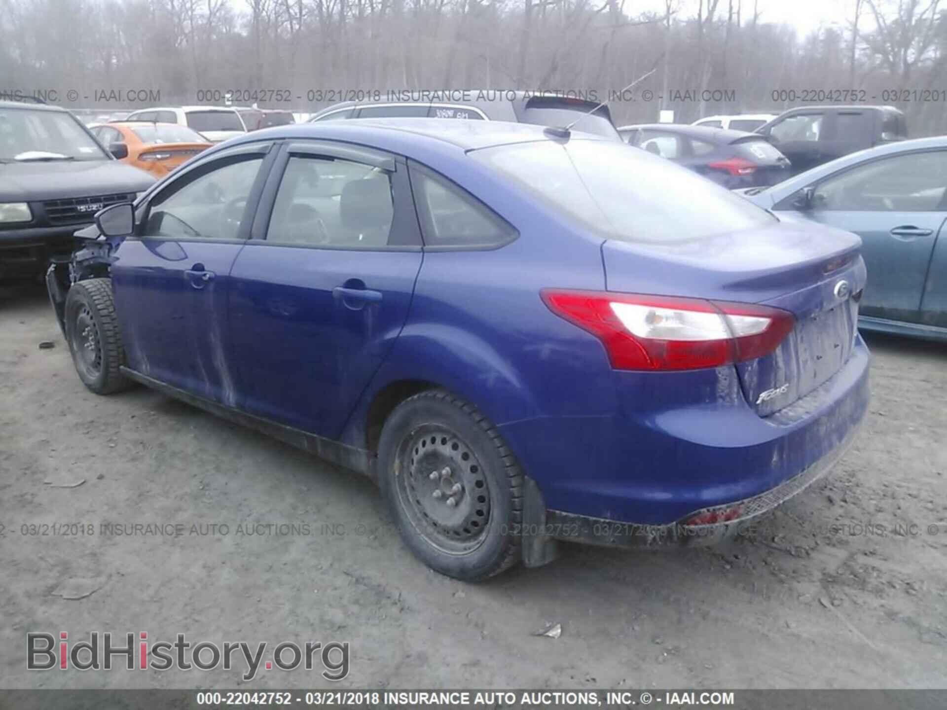 2012 Ford Focus - VIN: 1FAHP3F2XCL351726 - Фото 3