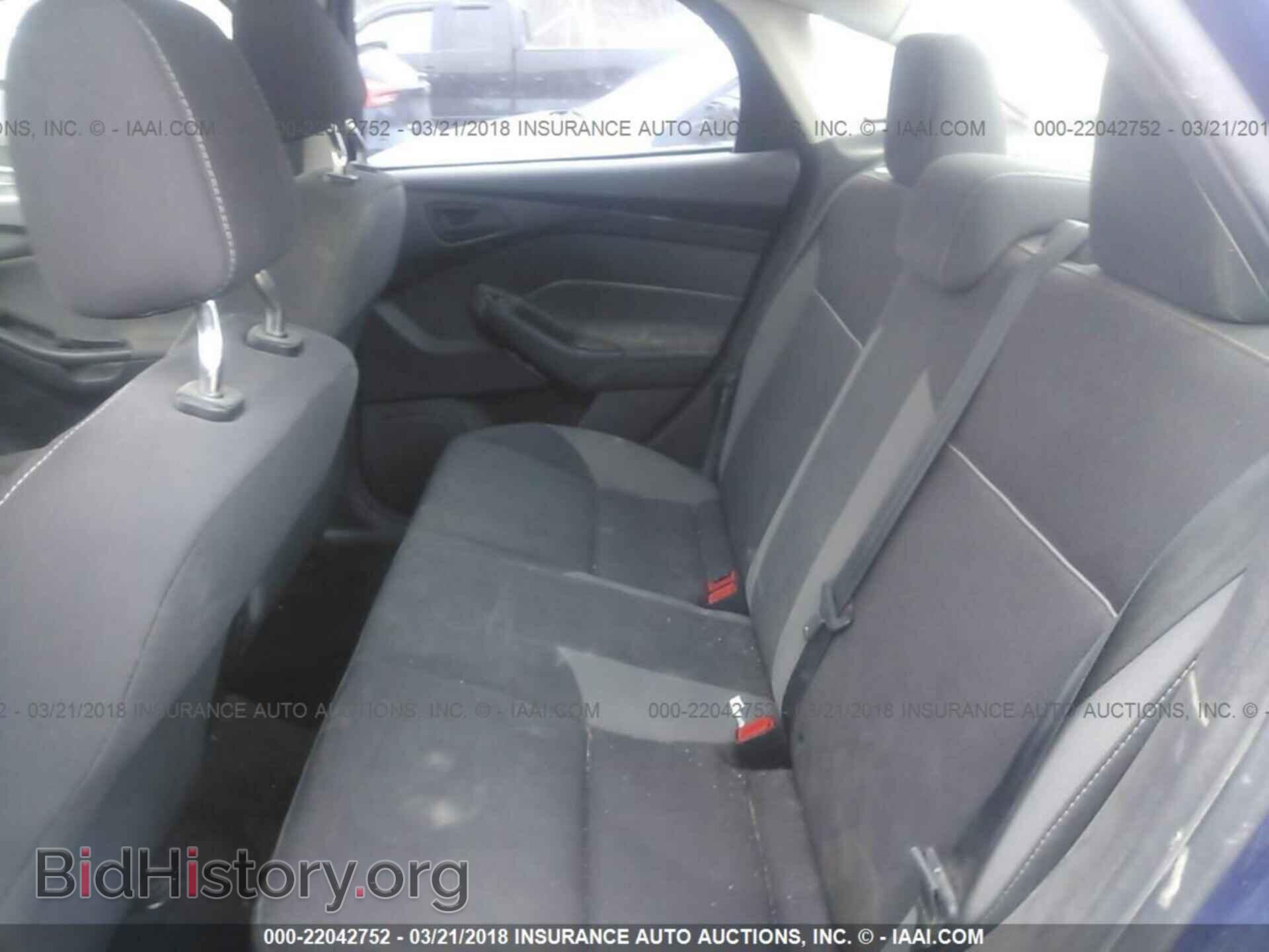 2012 Ford Focus - VIN: 1FAHP3F2XCL351726 - Фото 8