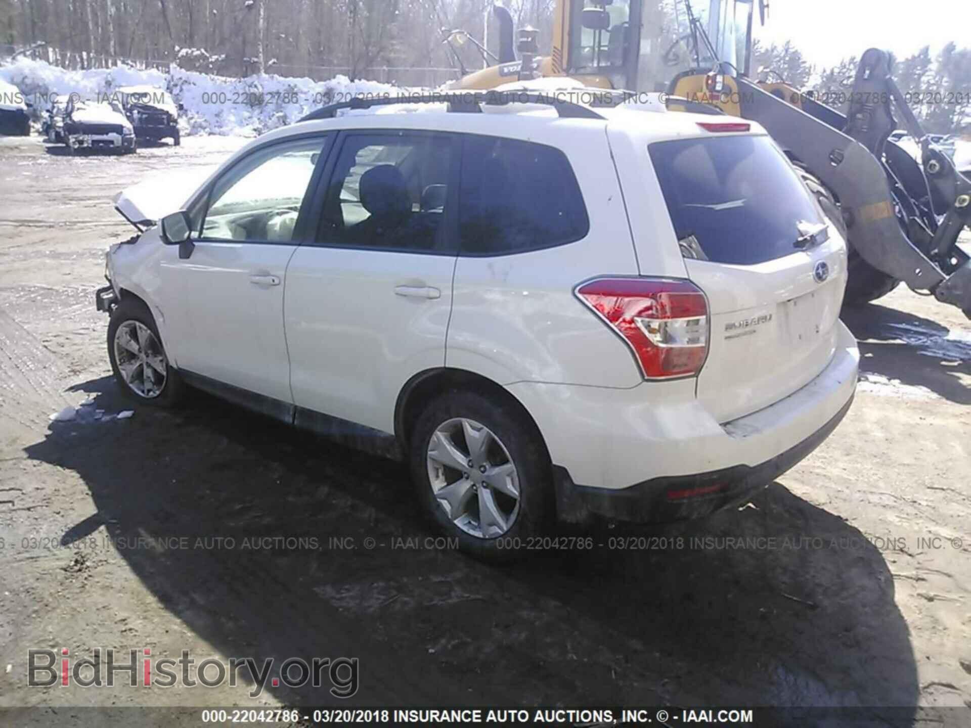 2016 Subaru Forester - VIN: JF2SJADC3GH400504 - Фото 3