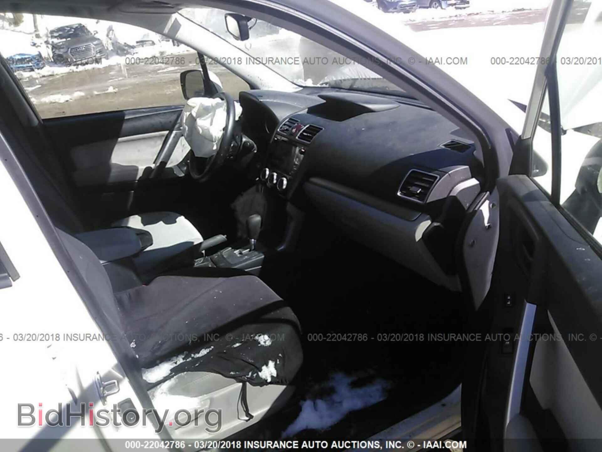 2016 Subaru Forester - VIN: JF2SJADC3GH400504 - Фото 5