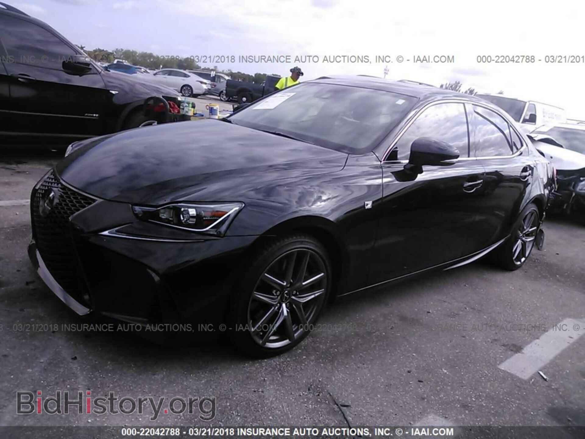 2017 Lexus Is - VIN: JTHBA1D23H5040433 - Фото 2