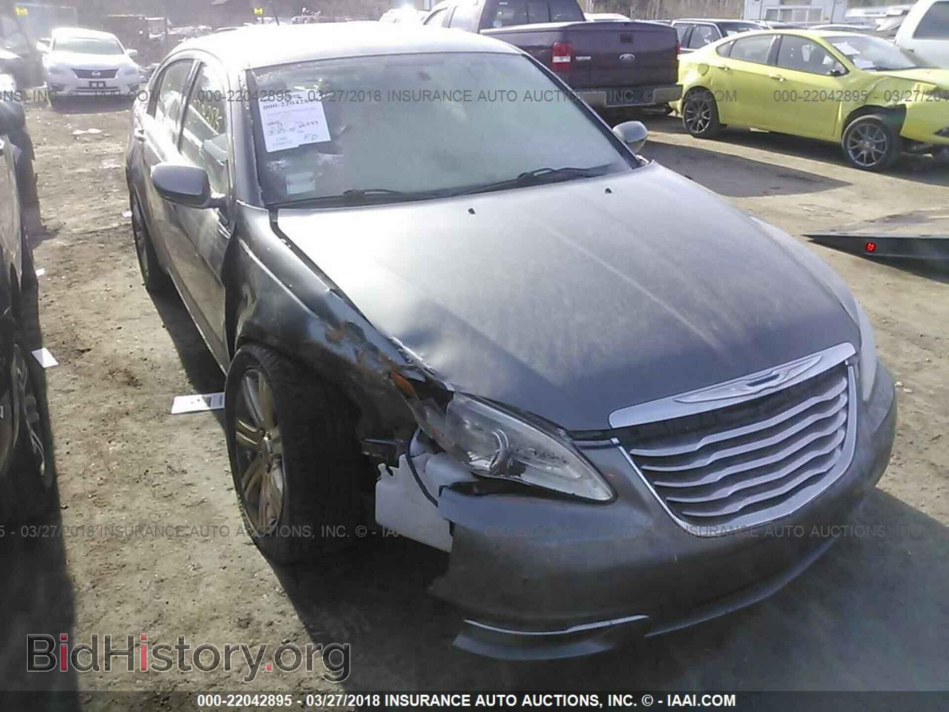 Фотография 1C3CCBBB8CN172559 - Chrysler 200 2012