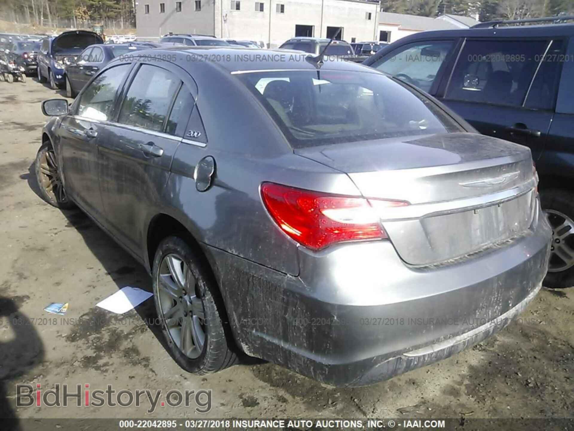 2012 Chrysler 200 - VIN: 1C3CCBBB8CN172559 - Фото 3