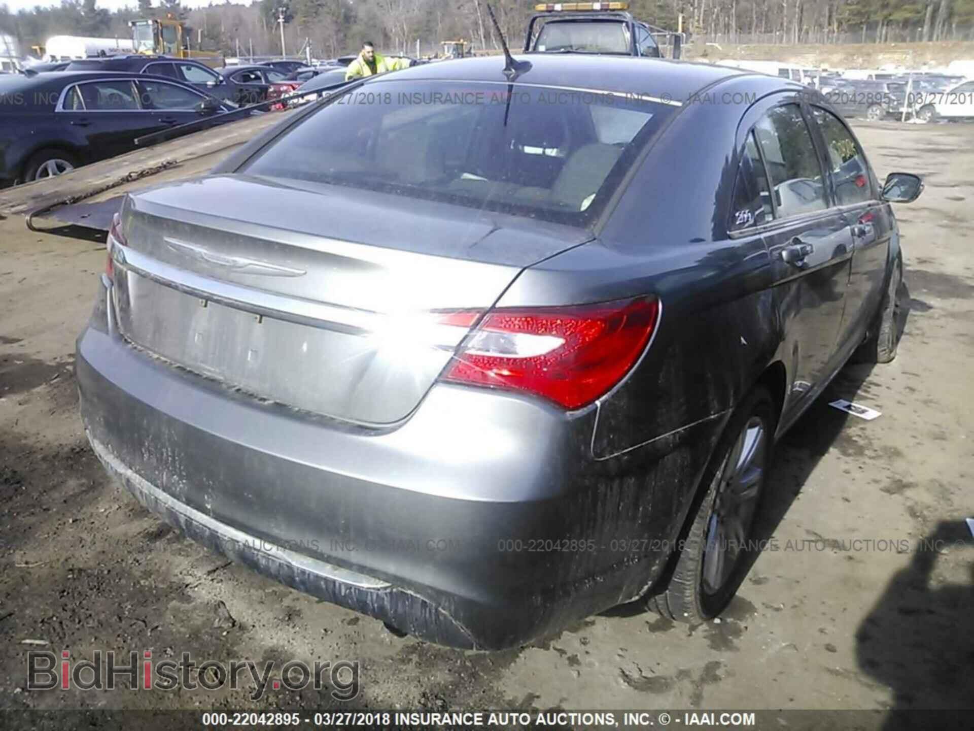 2012 Chrysler 200 - VIN: 1C3CCBBB8CN172559 - Фото 4