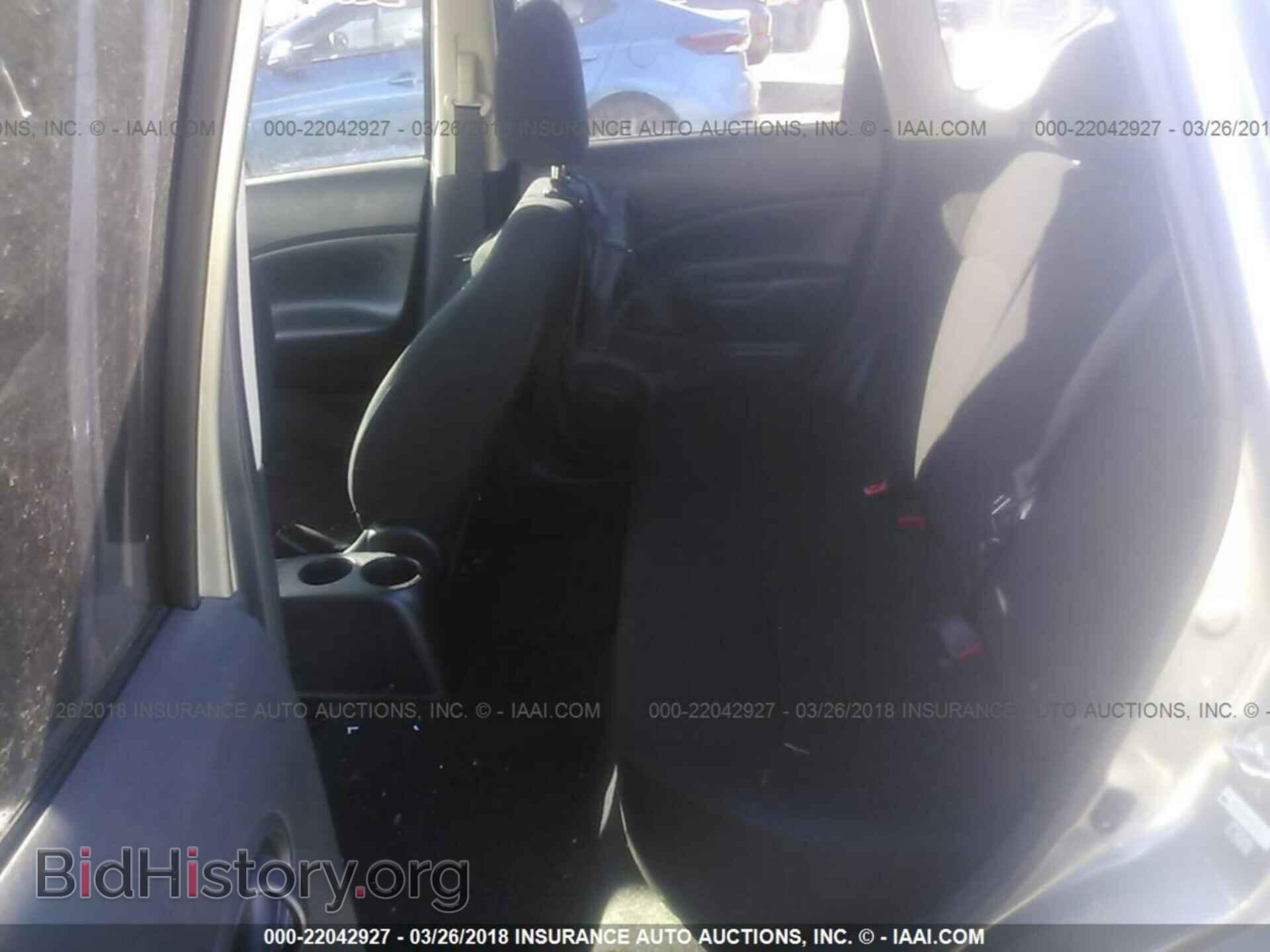 2014 Nissan Versa note - VIN: 3N1CE2CP4EL375275 - Фото 8