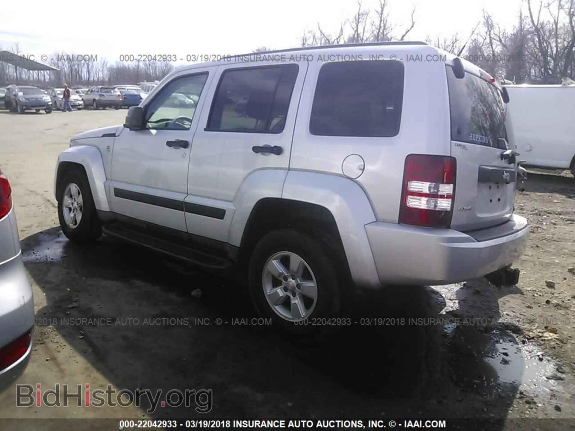 2011 Jeep Liberty - VIN: 1J4PN2GK9BW504592 - Фото 3