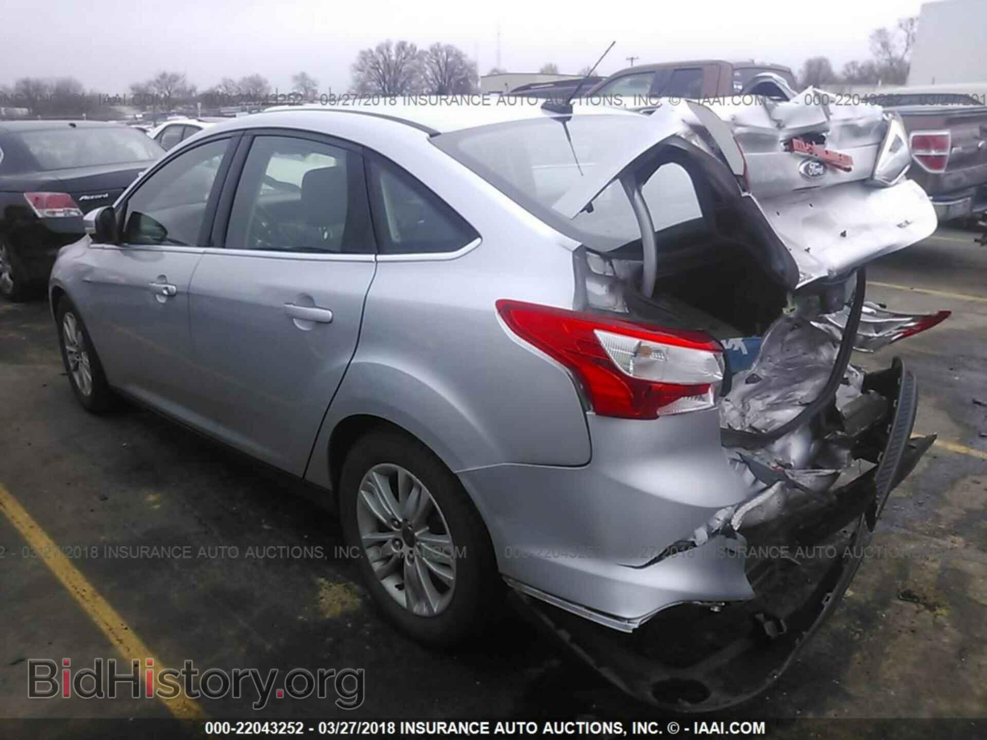 2012 Ford Focus - VIN: 1FAHP3H26CL317022 - Фото 3