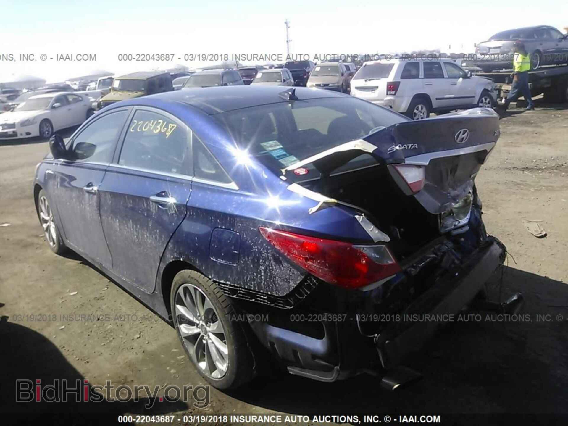 2012 Hyundai Sonata - VIN: 5NPEC4AB3CH482703 - Фото 3