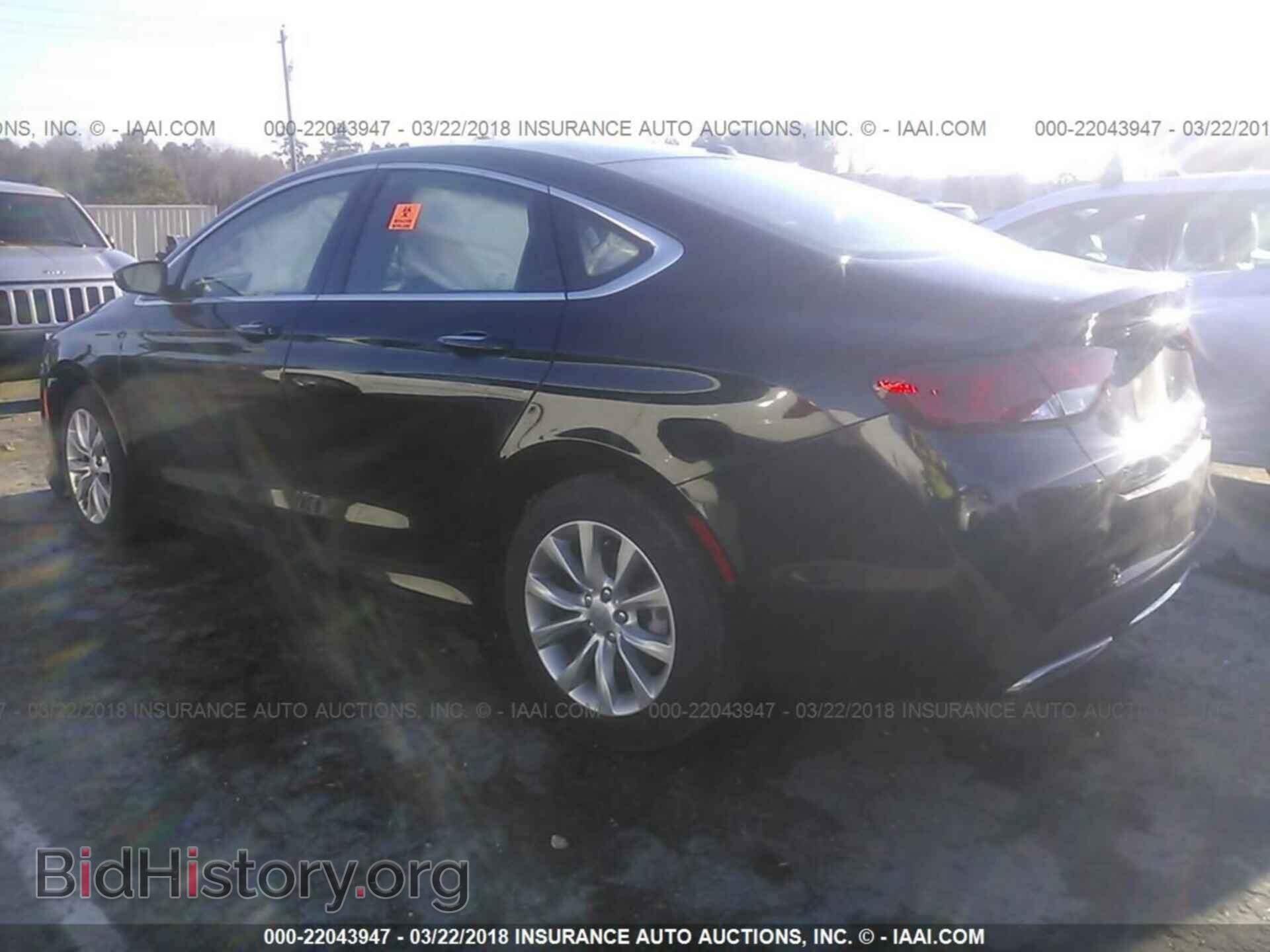 2015 Chrysler 200 - VIN: 1C3CCCCG5FN517065 - Photo 3