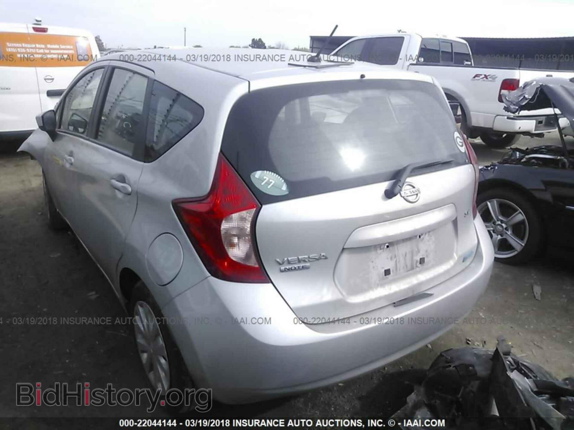 2015 Nissan Versa note - VIN: 3N1CE2CP6FL418466 - Photo 3