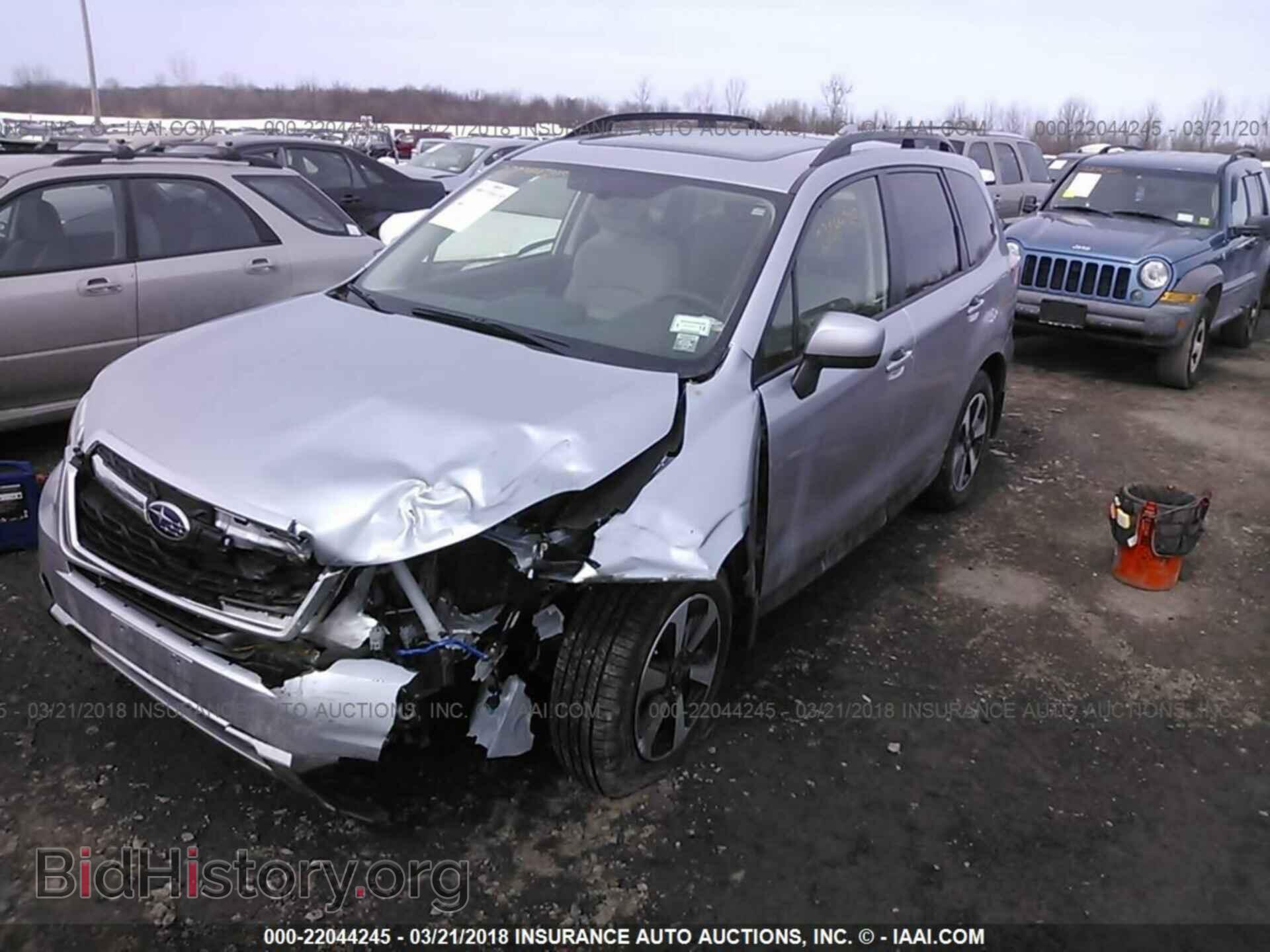 2017 Subaru Forester - VIN: JF2SJAEC2HG537441 - Photo 2