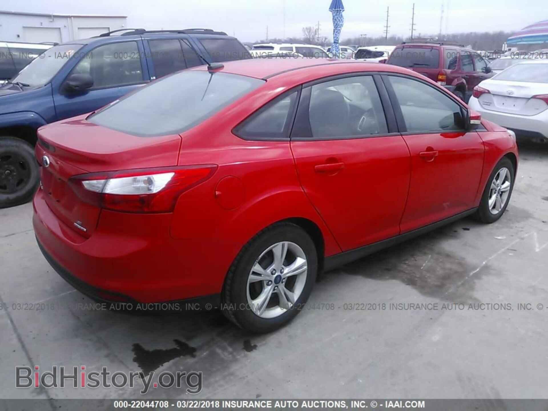 2013 Ford Focus - VIN: 1FADP3F29DL158239 - Photo 4