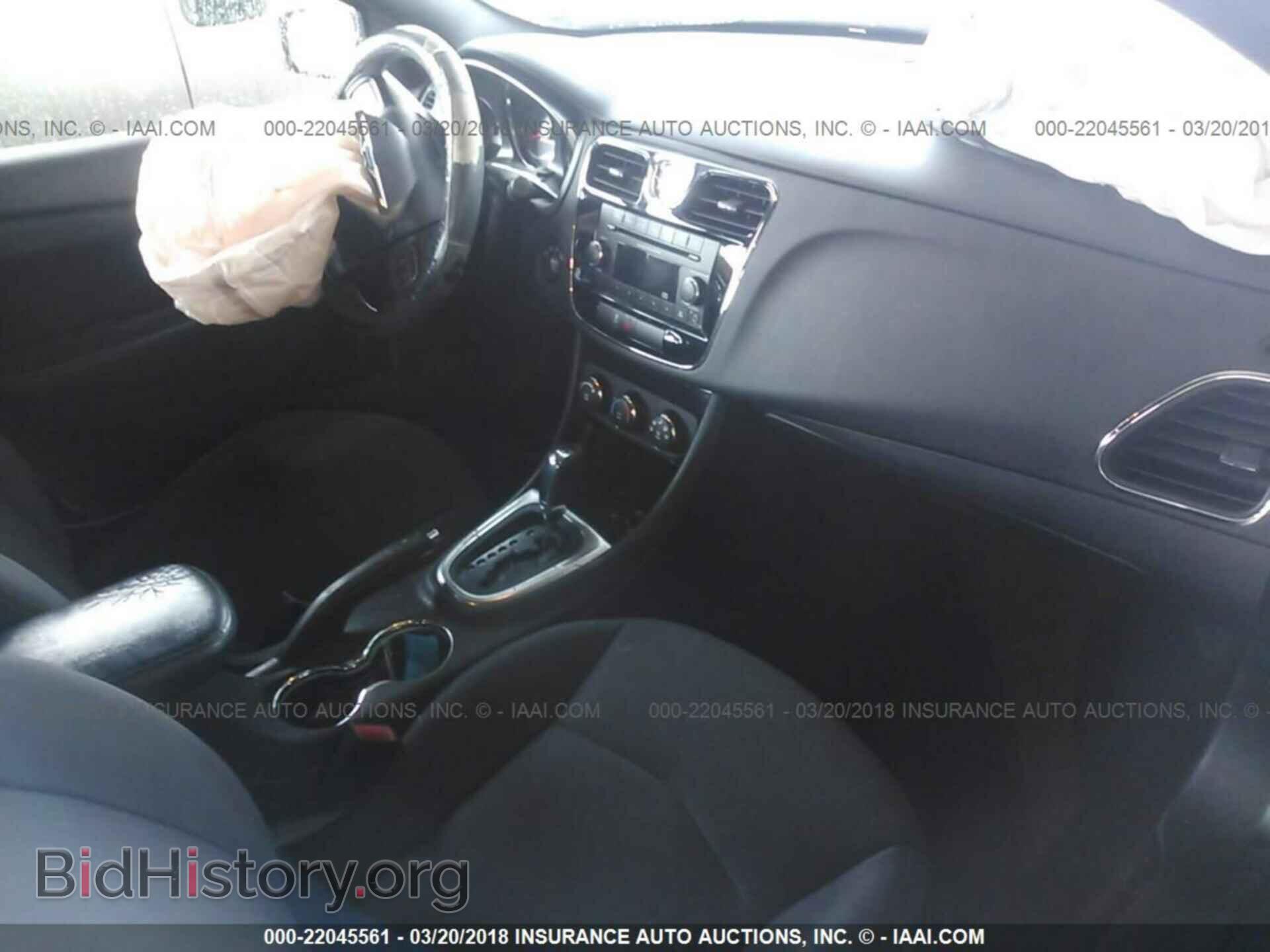 2013 Chrysler 200 - VIN: 1C3CCBAB6DN761158 - Photo 5
