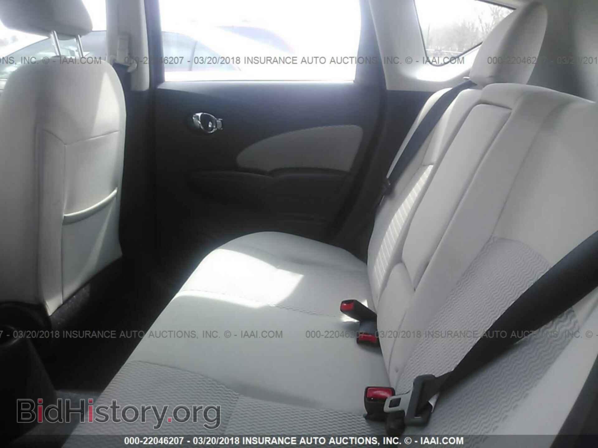 2015 Nissan Versa note - VIN: 3N1CE2CP1FL386607 - Photo 8