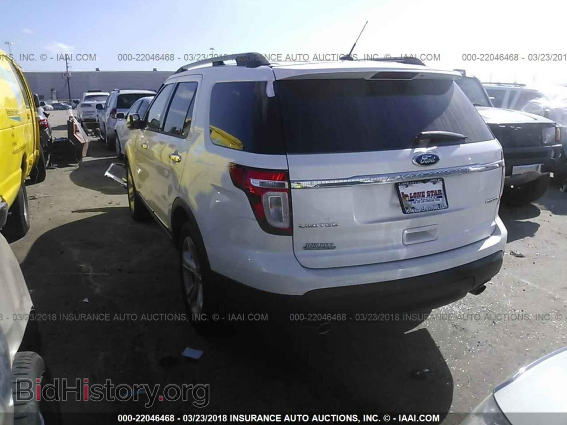 2013 Ford Explorer - VIN: 1FM5K7F81DGA38738 - Photo 3