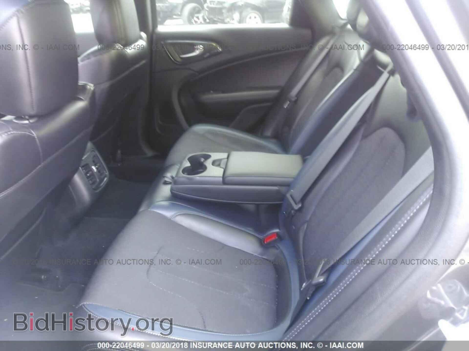 2015 Chrysler 200 - VIN: 1C3CCCBB1FN647589 - Photo 8