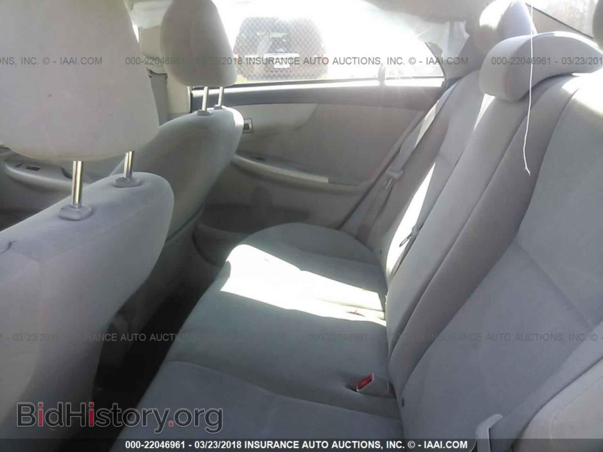 2011 Toyota Corolla - VIN: 2T1BU4EEXBC651329 - Photo 8
