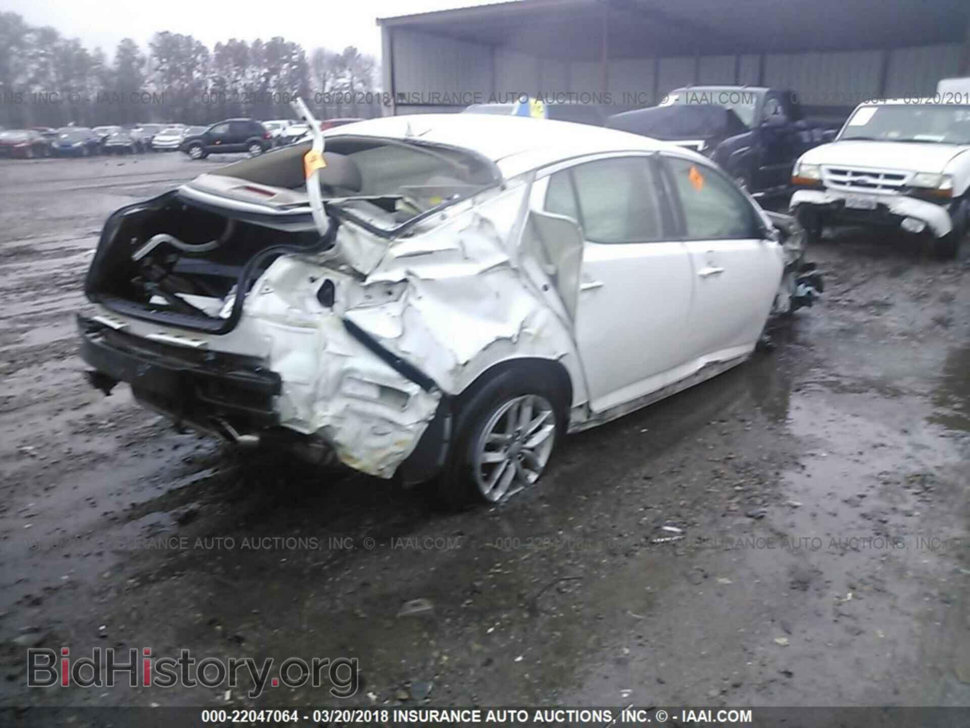2013 Kia Optima - VIN: KNAGM4A73D5373173 - Photo 4