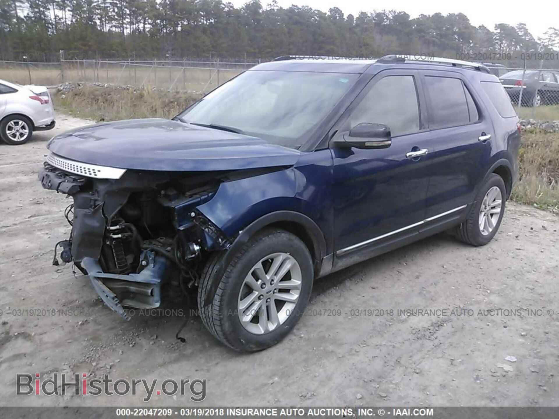 2012 Ford Explorer - VIN: 1FMHK7D84CGA50719 - Photo 2
