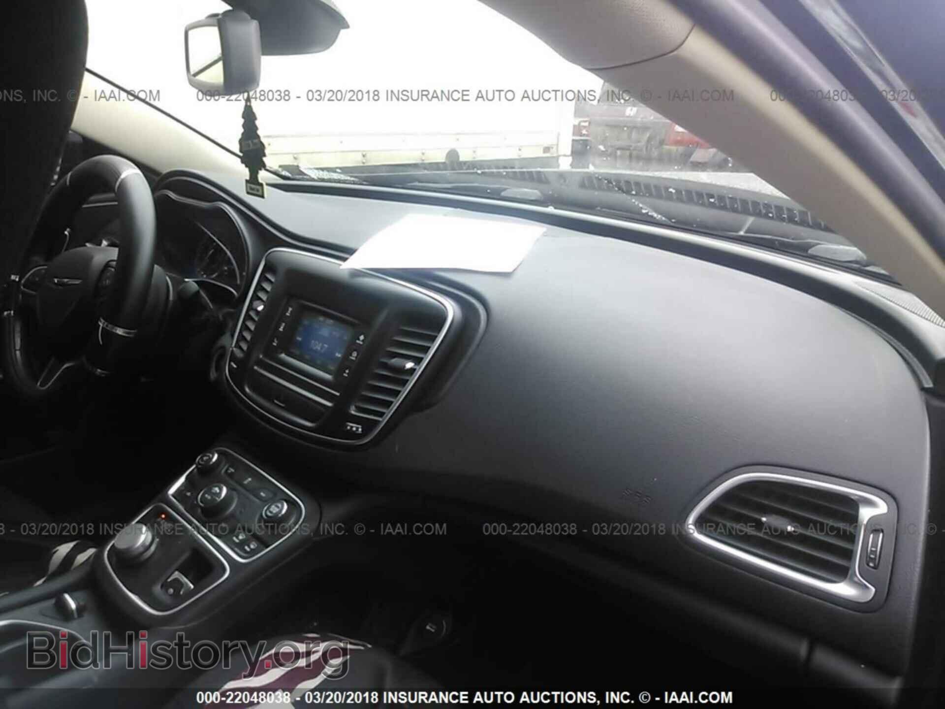 2015 Chrysler 200 - VIN: 1C3CCCAB9FN646417 - Photo 5