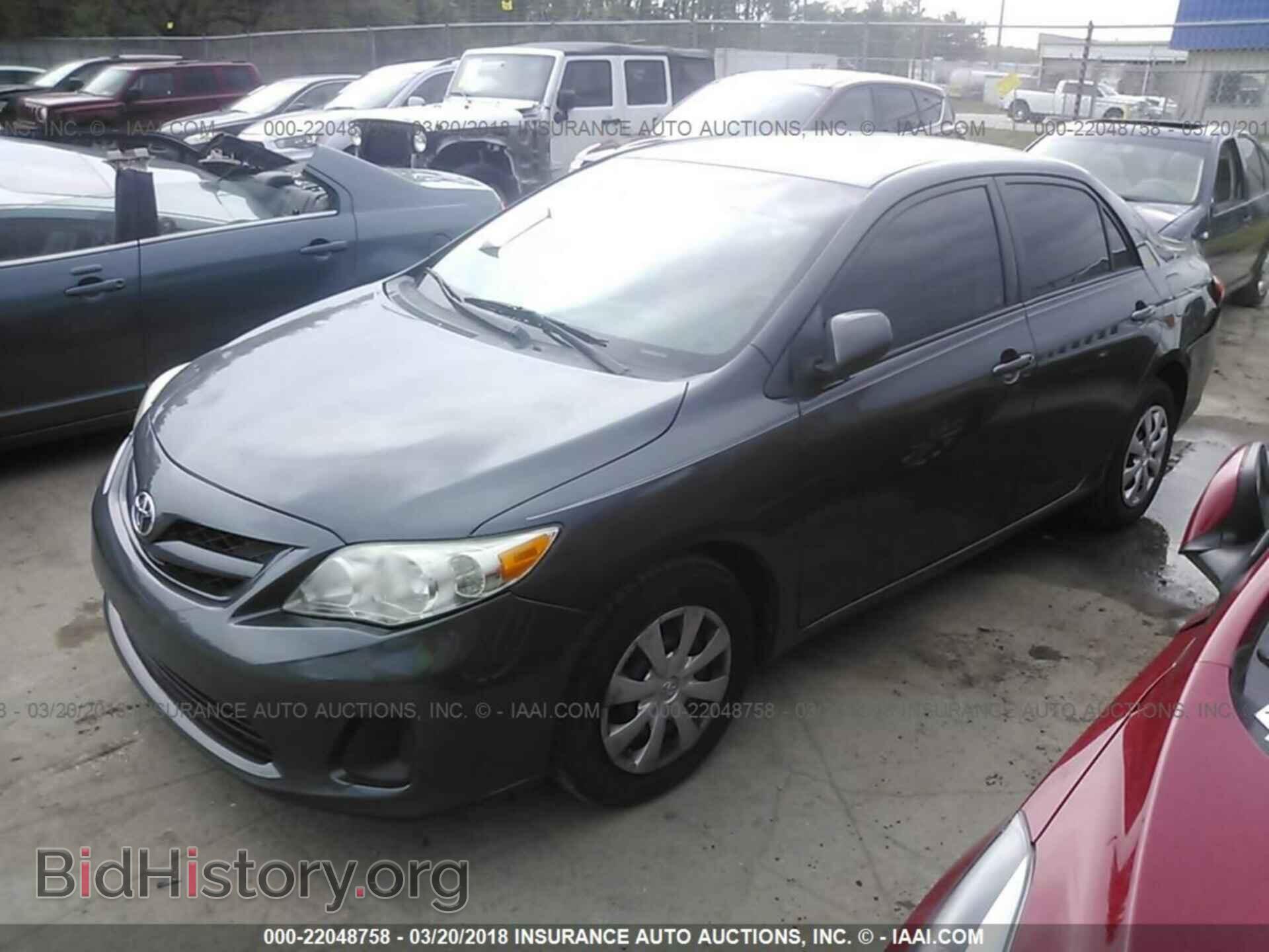 2011 Toyota Corolla - VIN: 2T1BU4EE4BC650273 - Фото 2